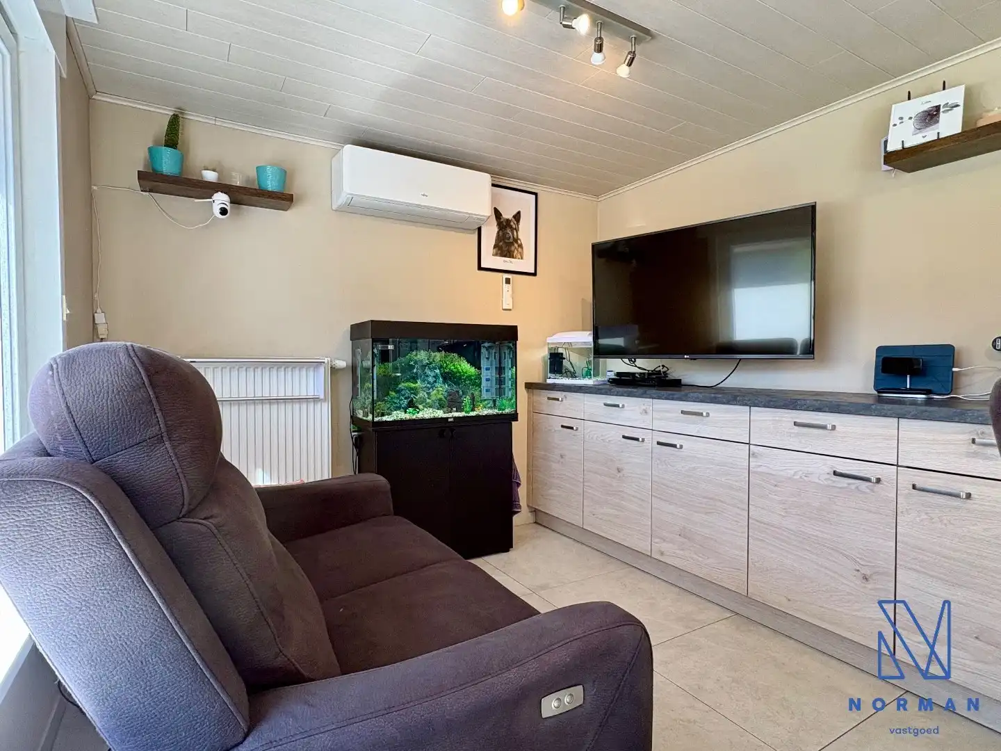 Ruime woning te koop in een doodlopende straat te Hulste – uiterst rustig gelegen met 4 slaapkamers en losstaande garage! foto 12