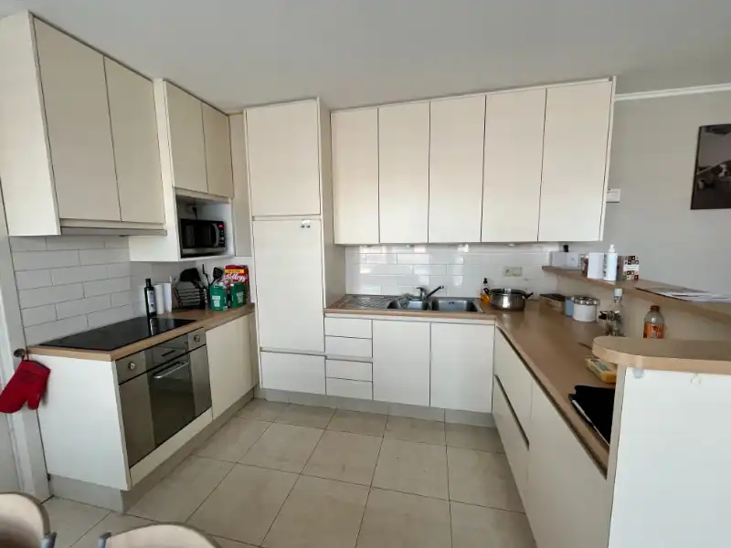 2 slaapkamer app met terras en garage foto 6