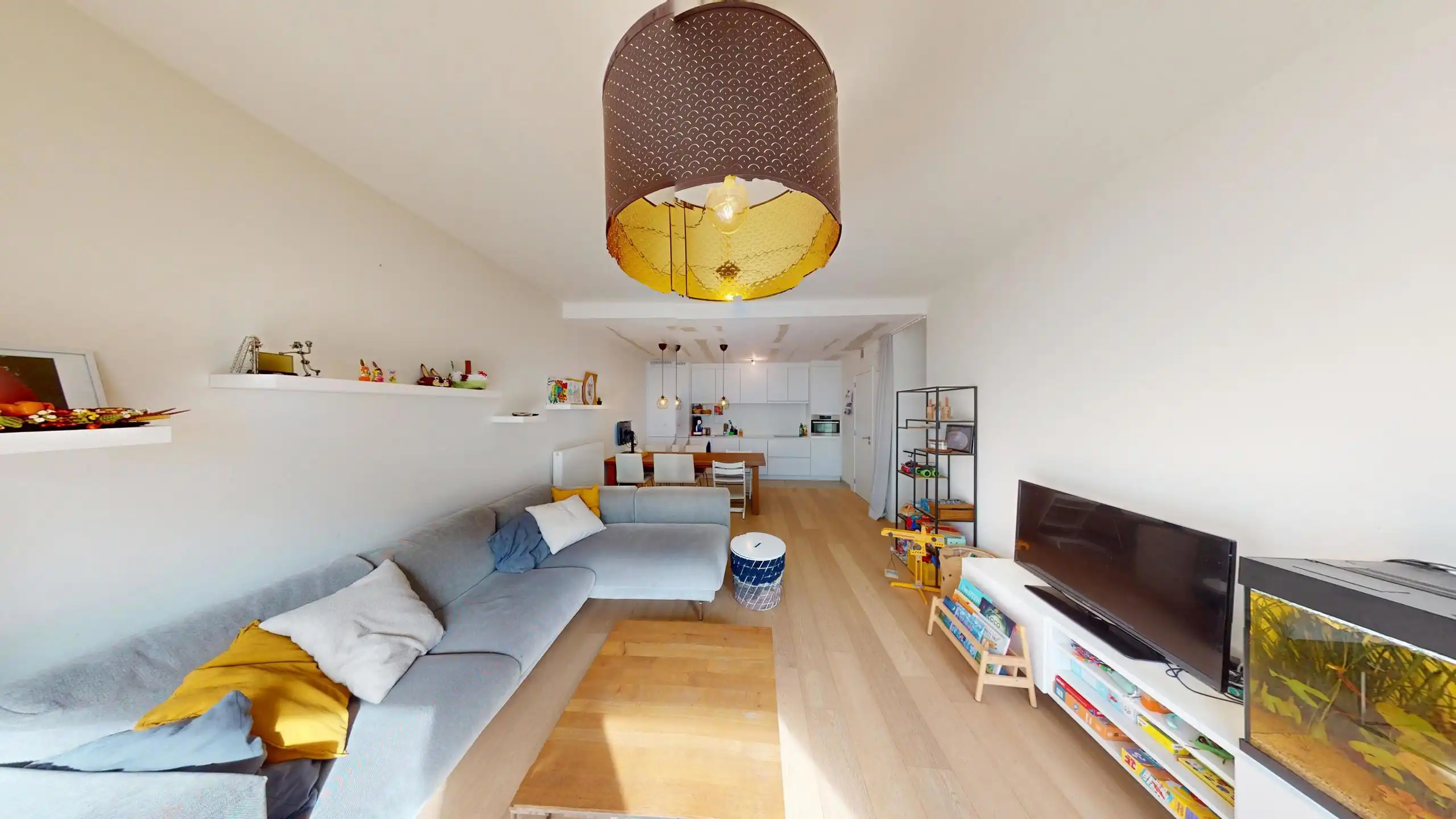 ANTWERPEN - Ruim duplex appartement met terras foto 5