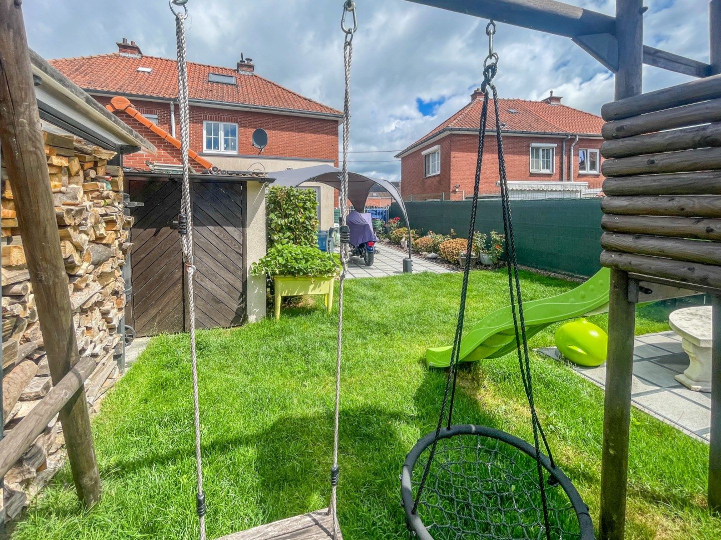 INSTAPKLARE WONING MET 2 SLAAPKAMERS + BUREAU ! foto 14