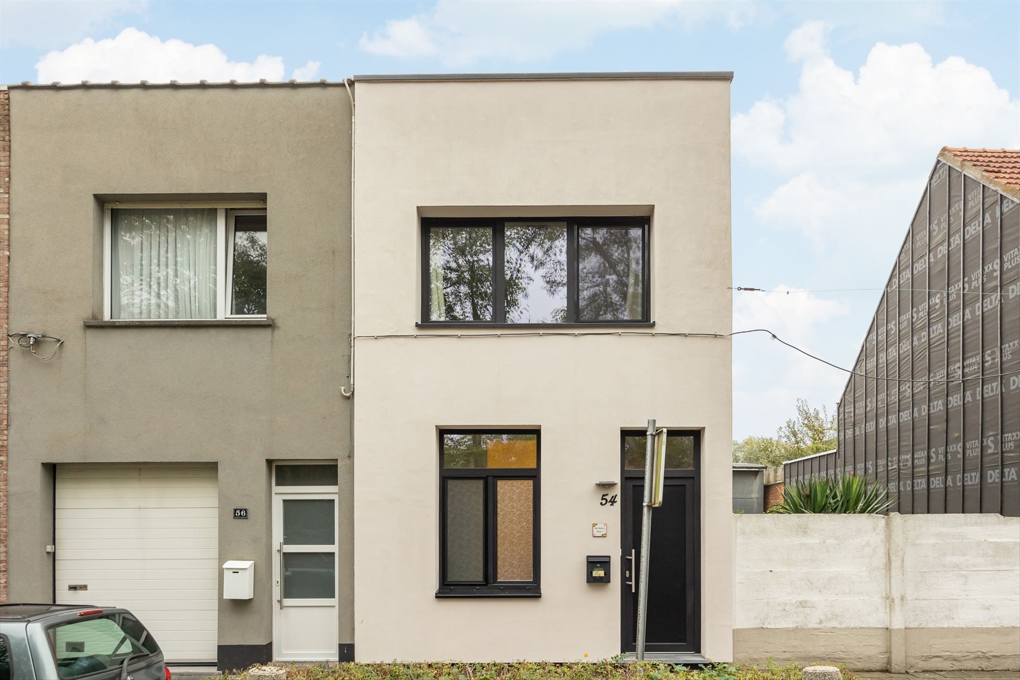 Modern gerenoveerde woning met 2 slpkmrs. en tuin foto 21