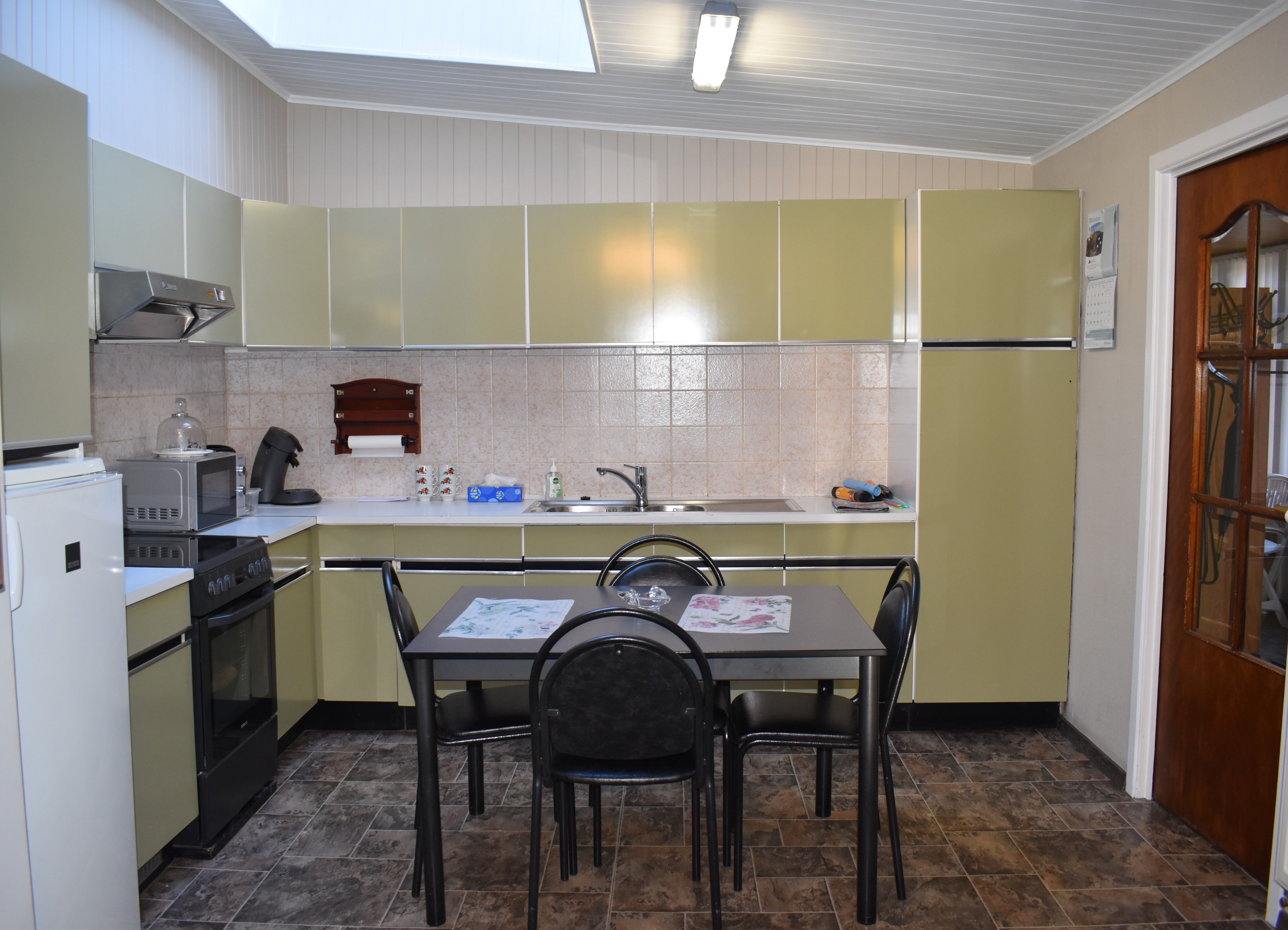 Halfopen bebouwing met werkhuis en prachtig uitzicht in Wellen foto 9