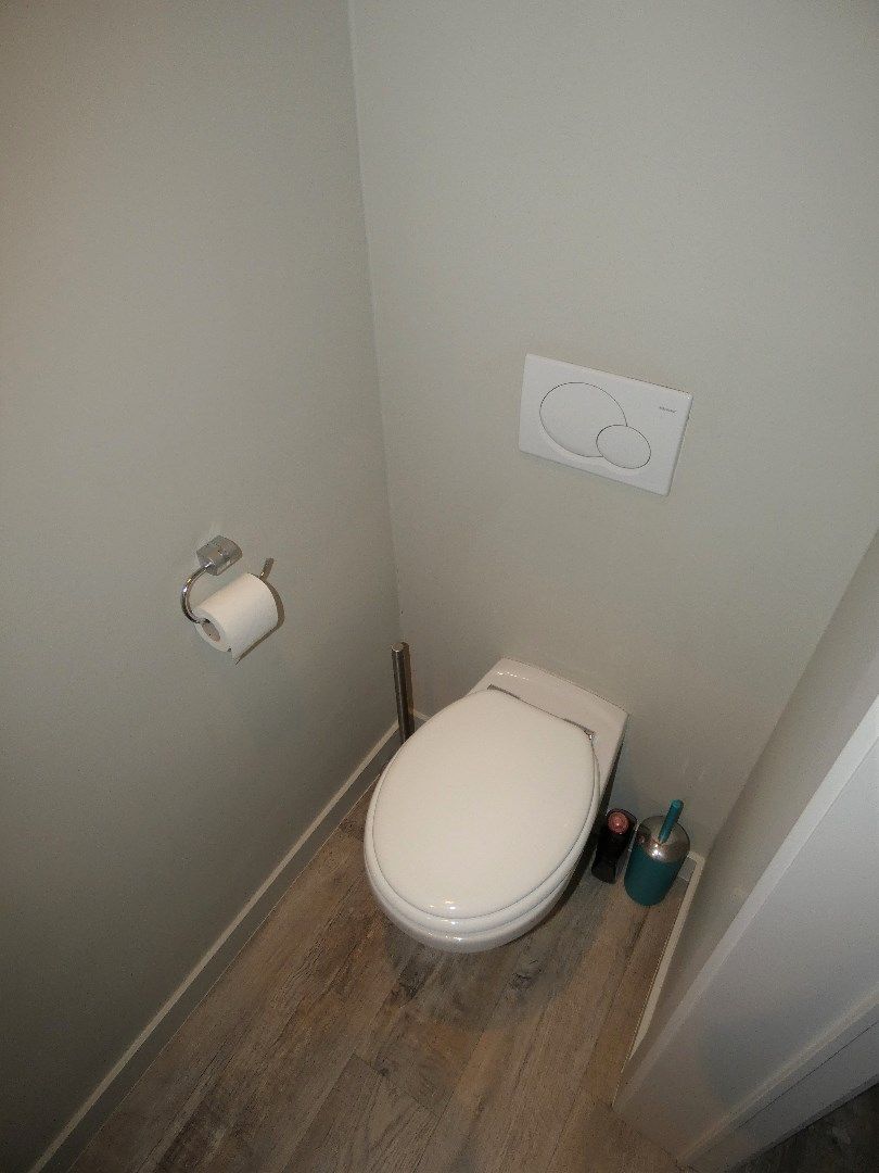 Appartement (104 m²) met 2 slpk, 2 terrassen en garage, Eernegem. foto 6