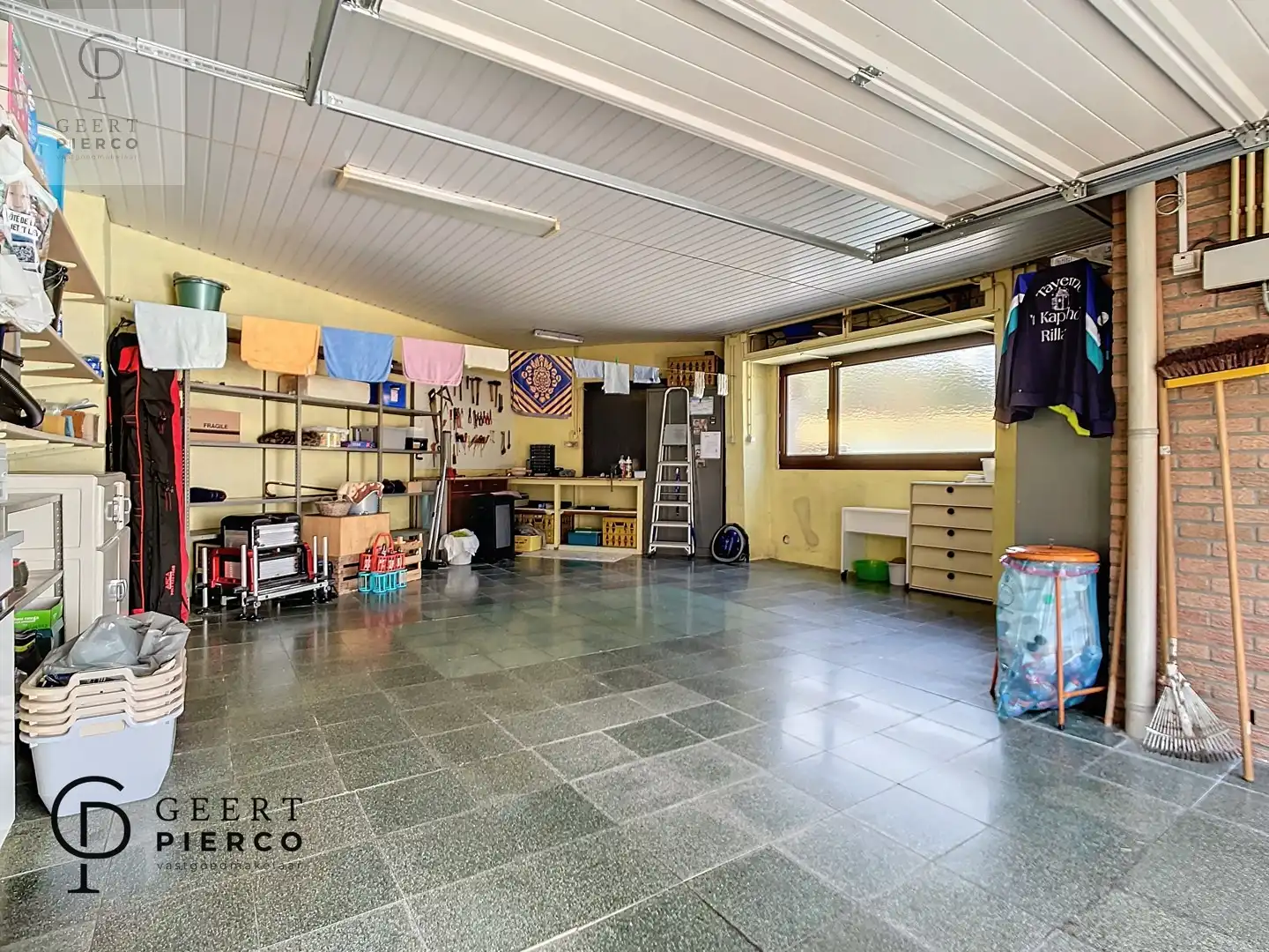 leuke bungalow met 3 slaapkamers in hartje Landen foto 24