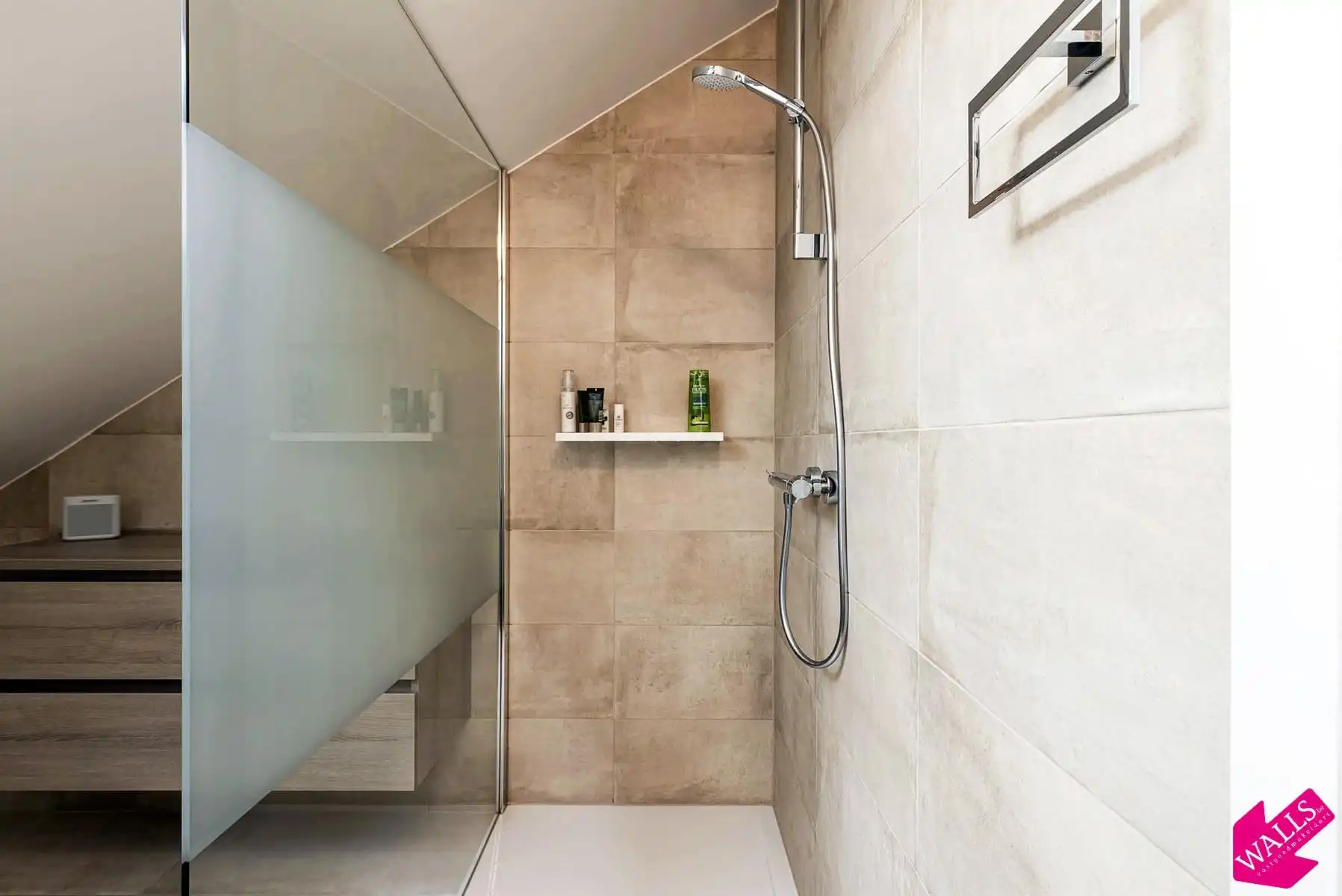 Luxueus duplex met terras op het populaire Zurenborg foto 9