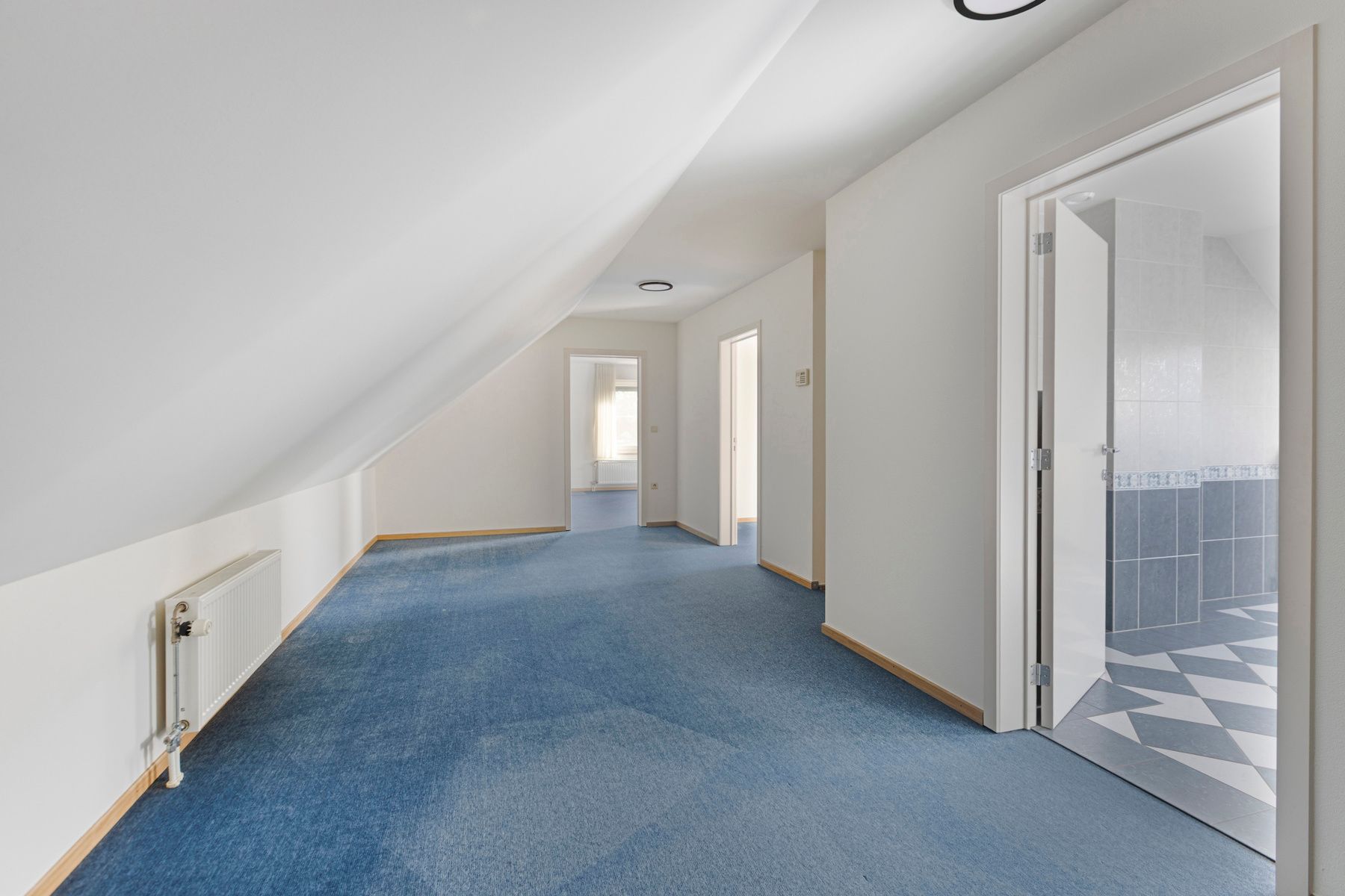 Lichtrijke woning met 3 slaapkamers in stadskern Maaseik.  foto 20