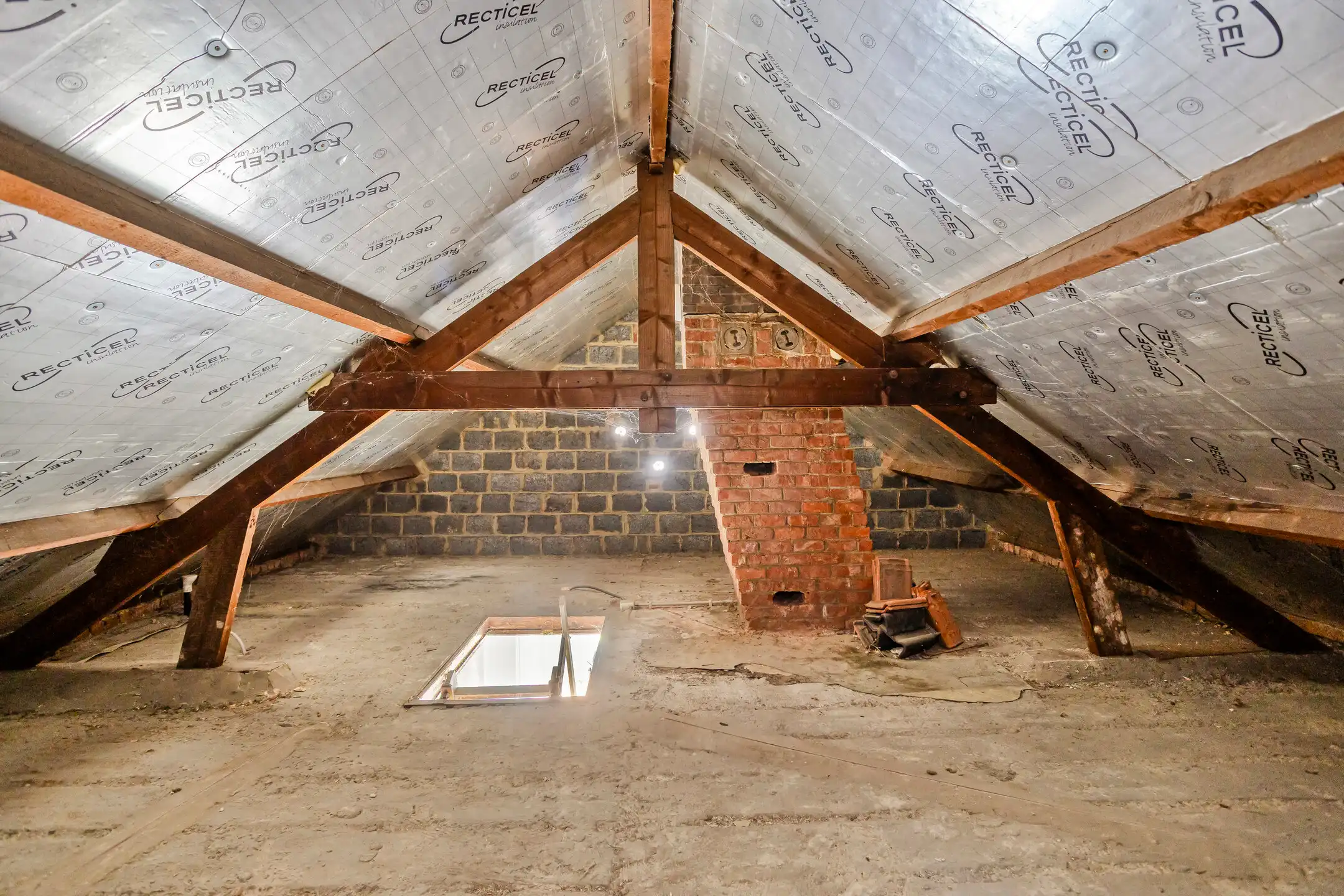 Instapklare woning met 3 slaapkamers, ruim terras, garage foto 10