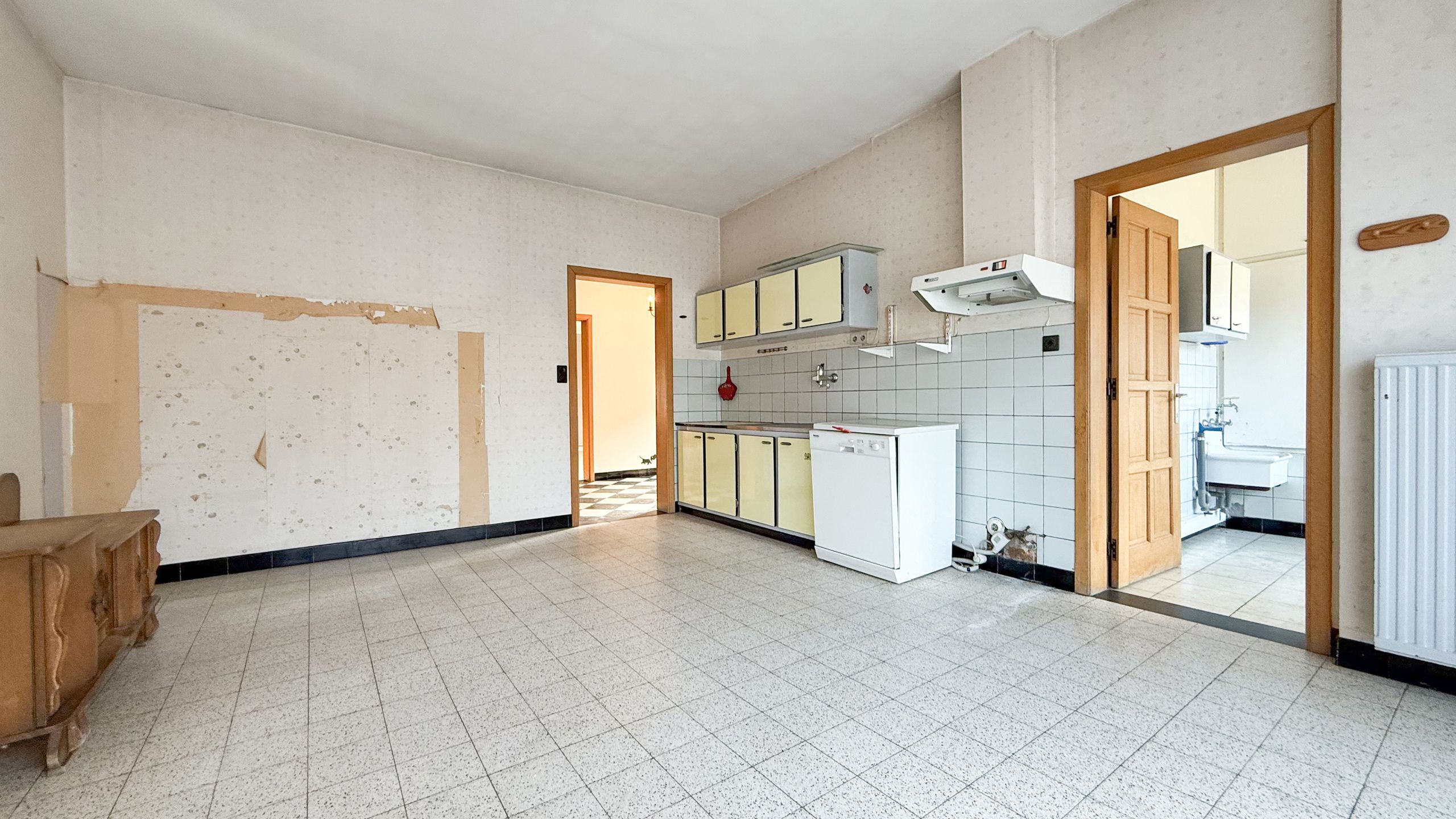 Te koop: Handelspand met appartement in hartje Alken  foto 34