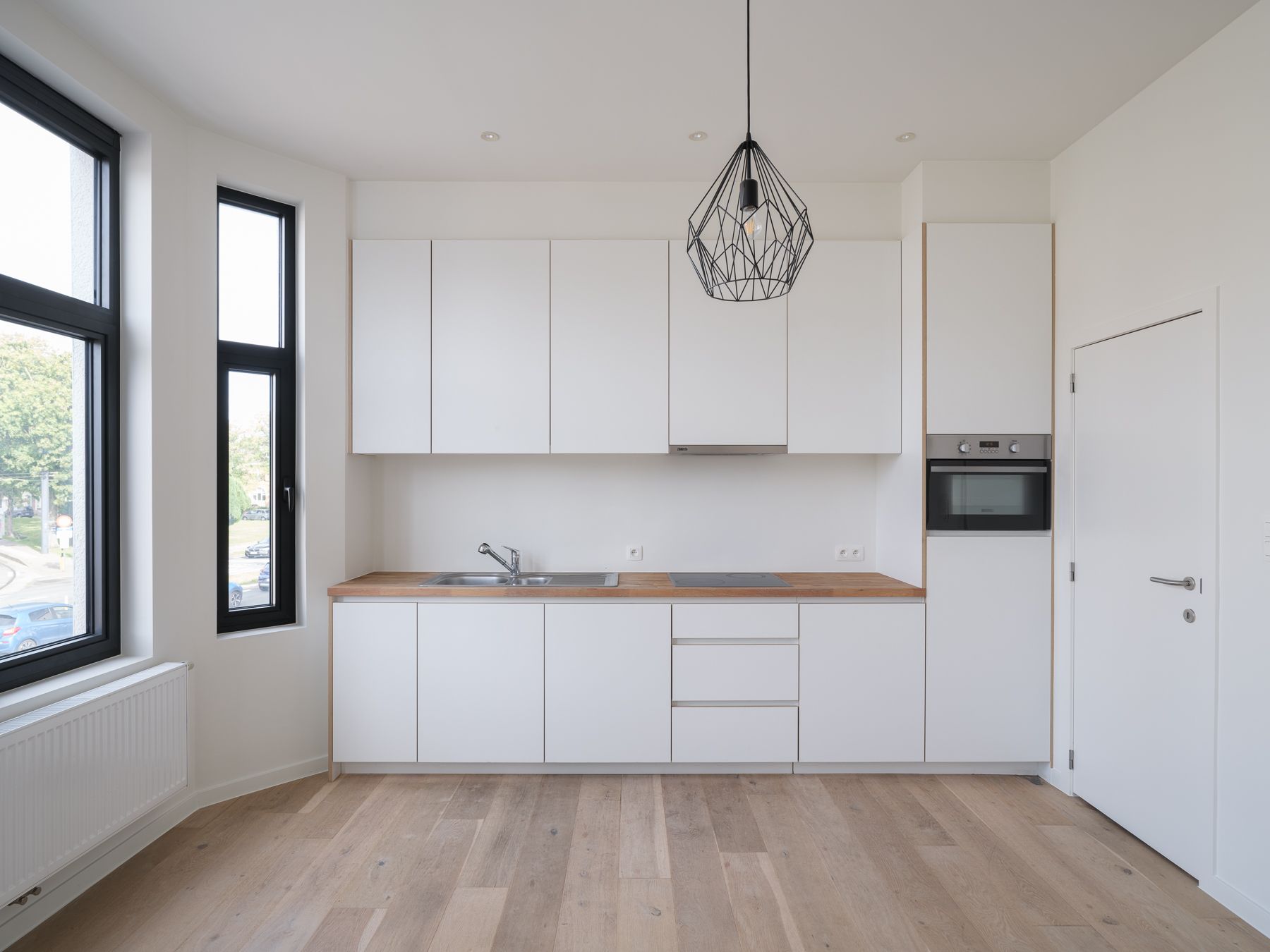 Lichtrijk eenslaapkamer appartement op centrale ligging foto 3