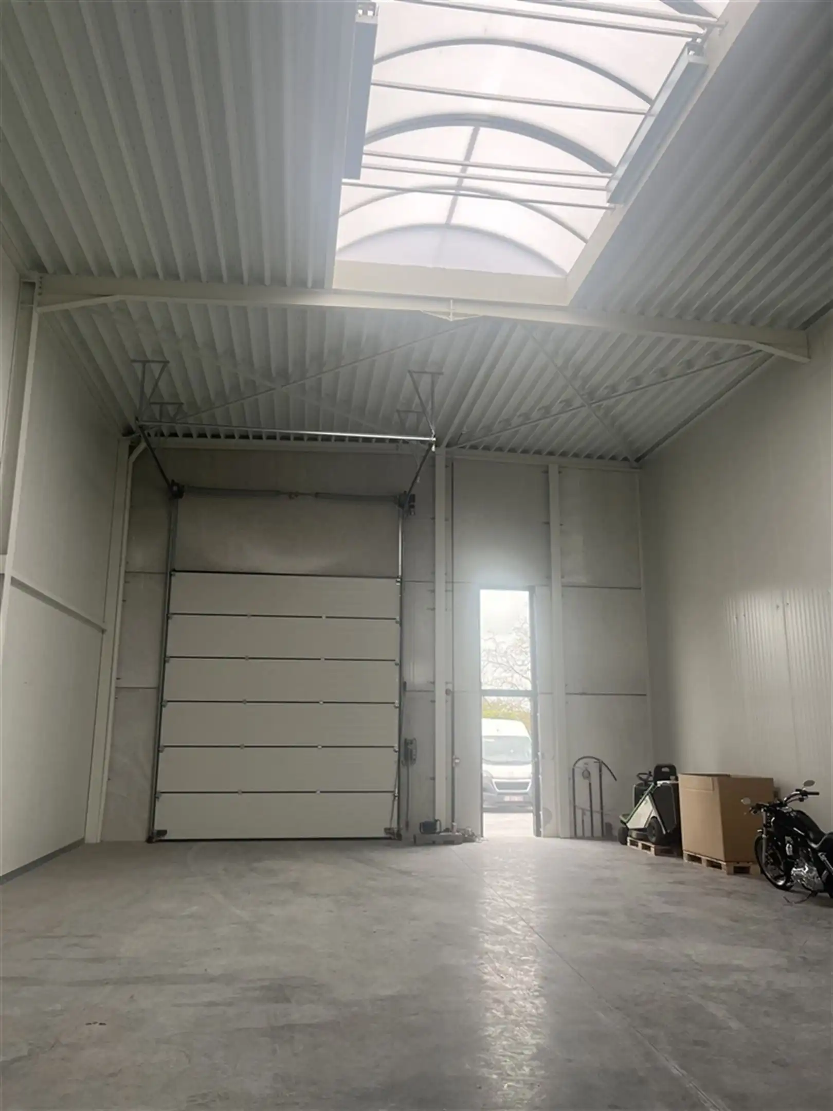 KMO-units met high-end kantoor/showroom in Zwevegem foto 10