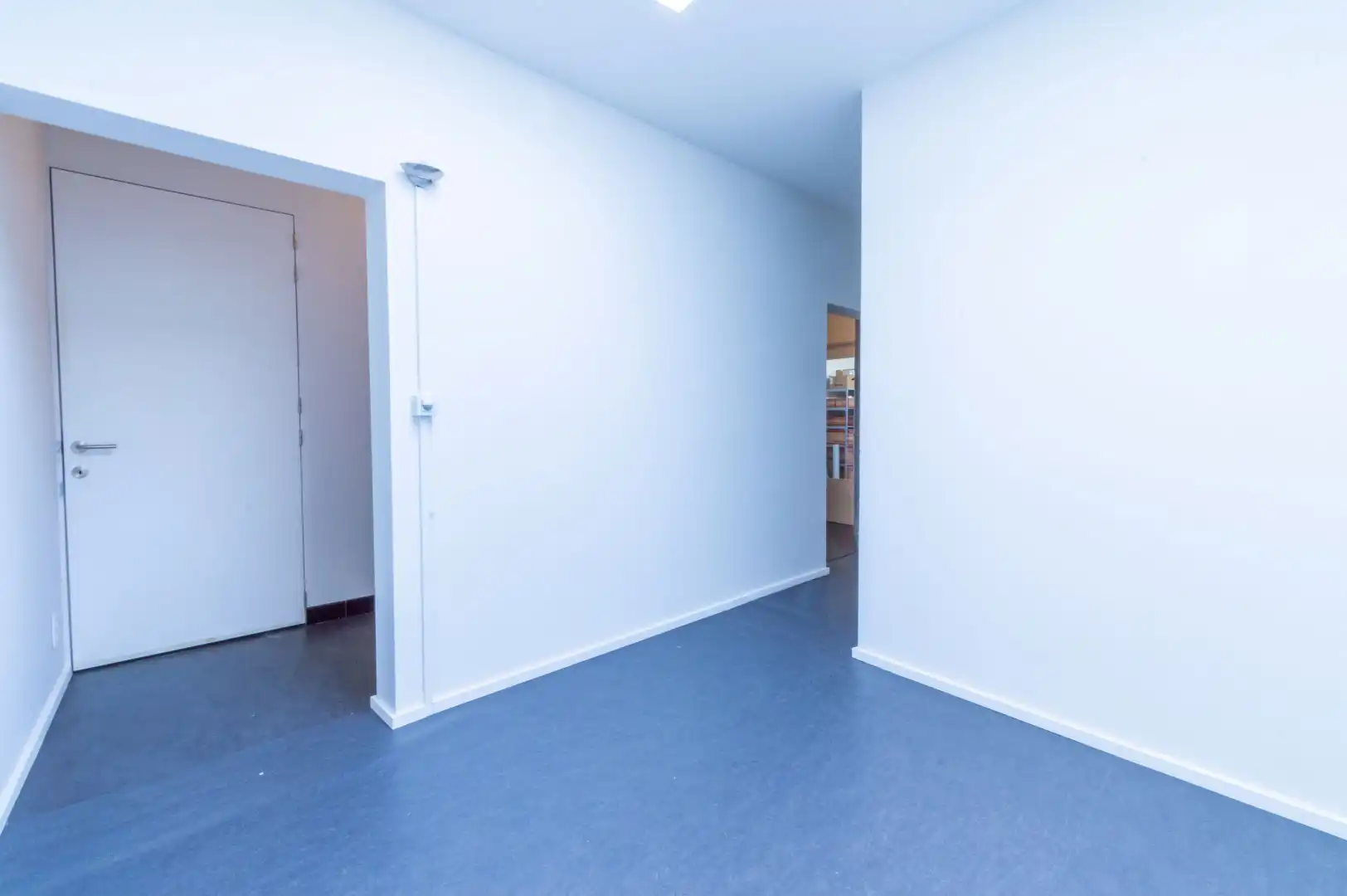 Een centraal gelegen en energiezuinige kantoorruimte! foto 10