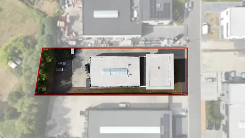 Uniek kantoorgebouw te  huur met magazijn foto 10