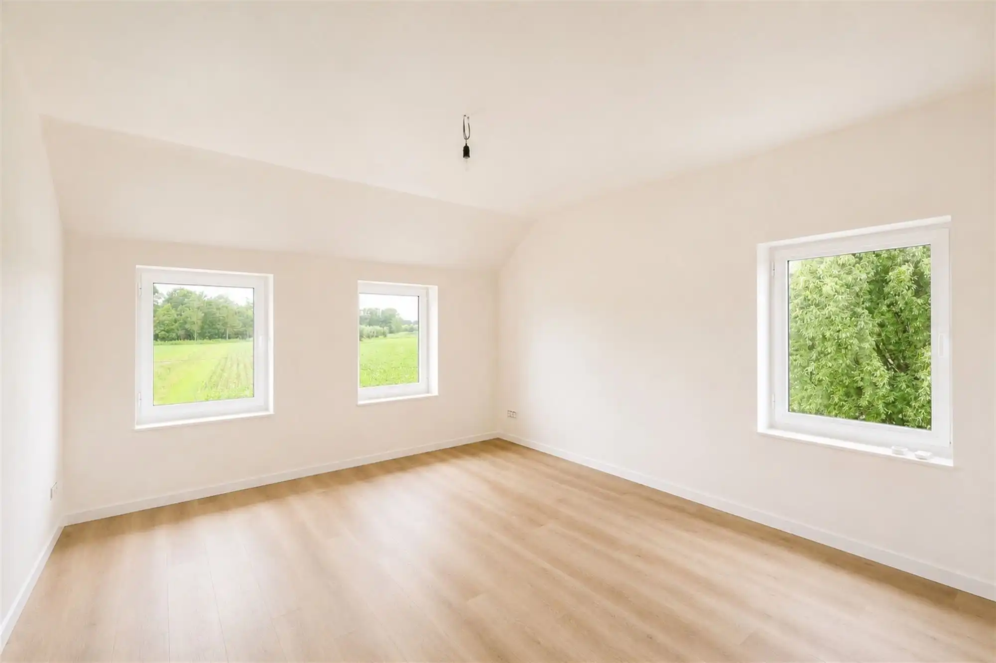 Vrijstaande woning met 3 slaapkamers te Waasmunster foto 11