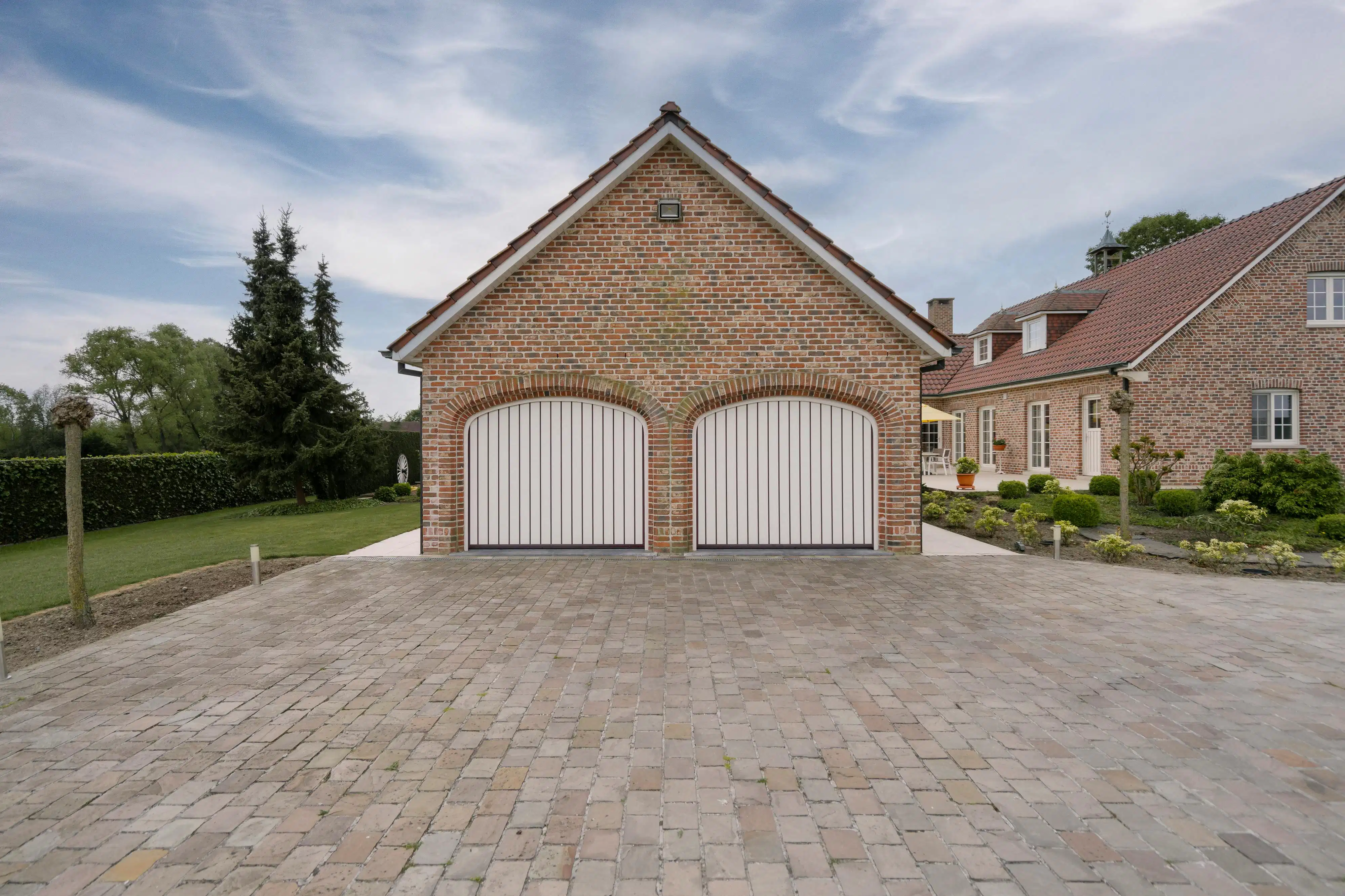 Landelijke villa met bijgebouwen op rustige, groene ligging foto 14