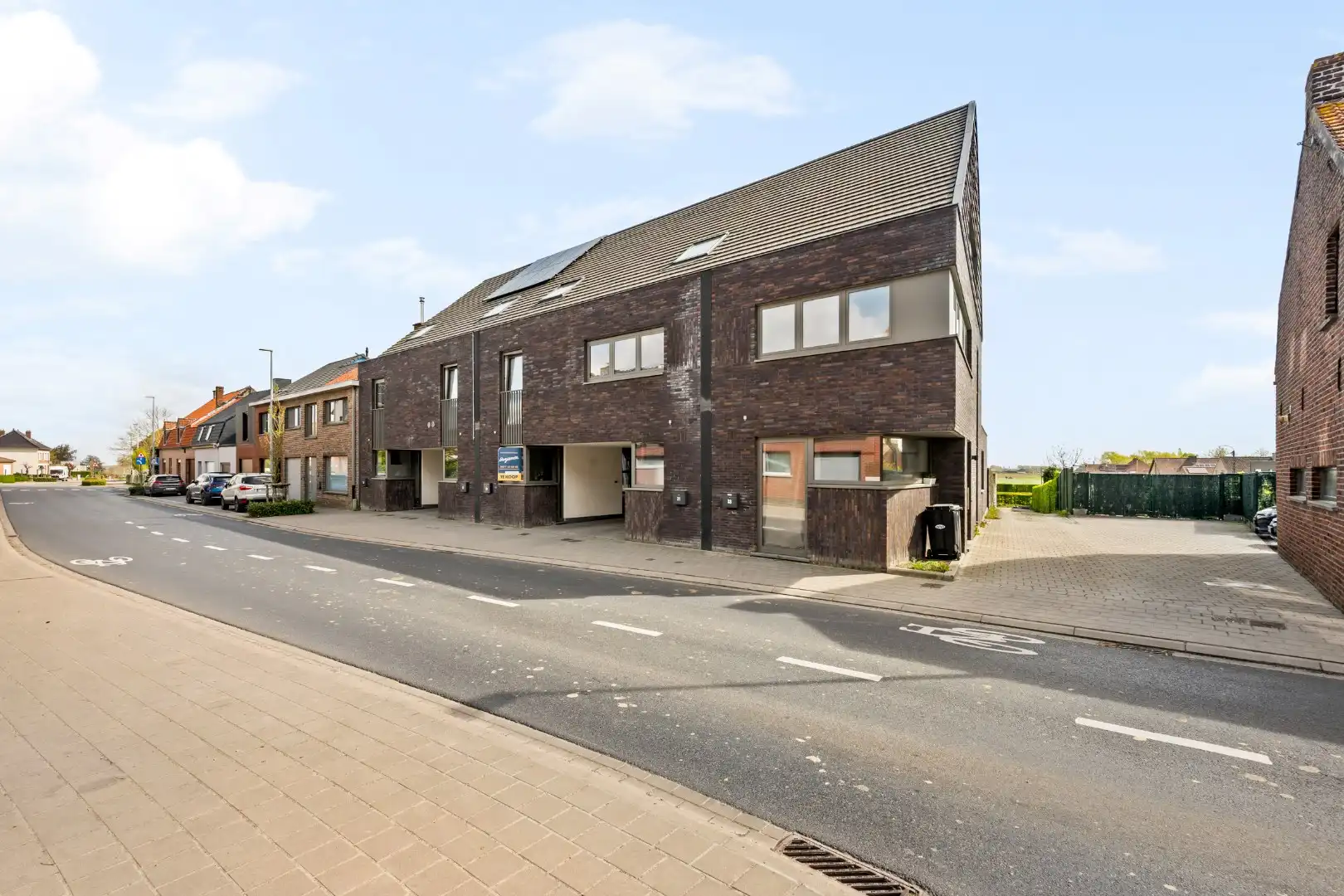 Instapklare woning met EPC A, 4 slaapkamers, garage en tuin in Wijtschate foto 2