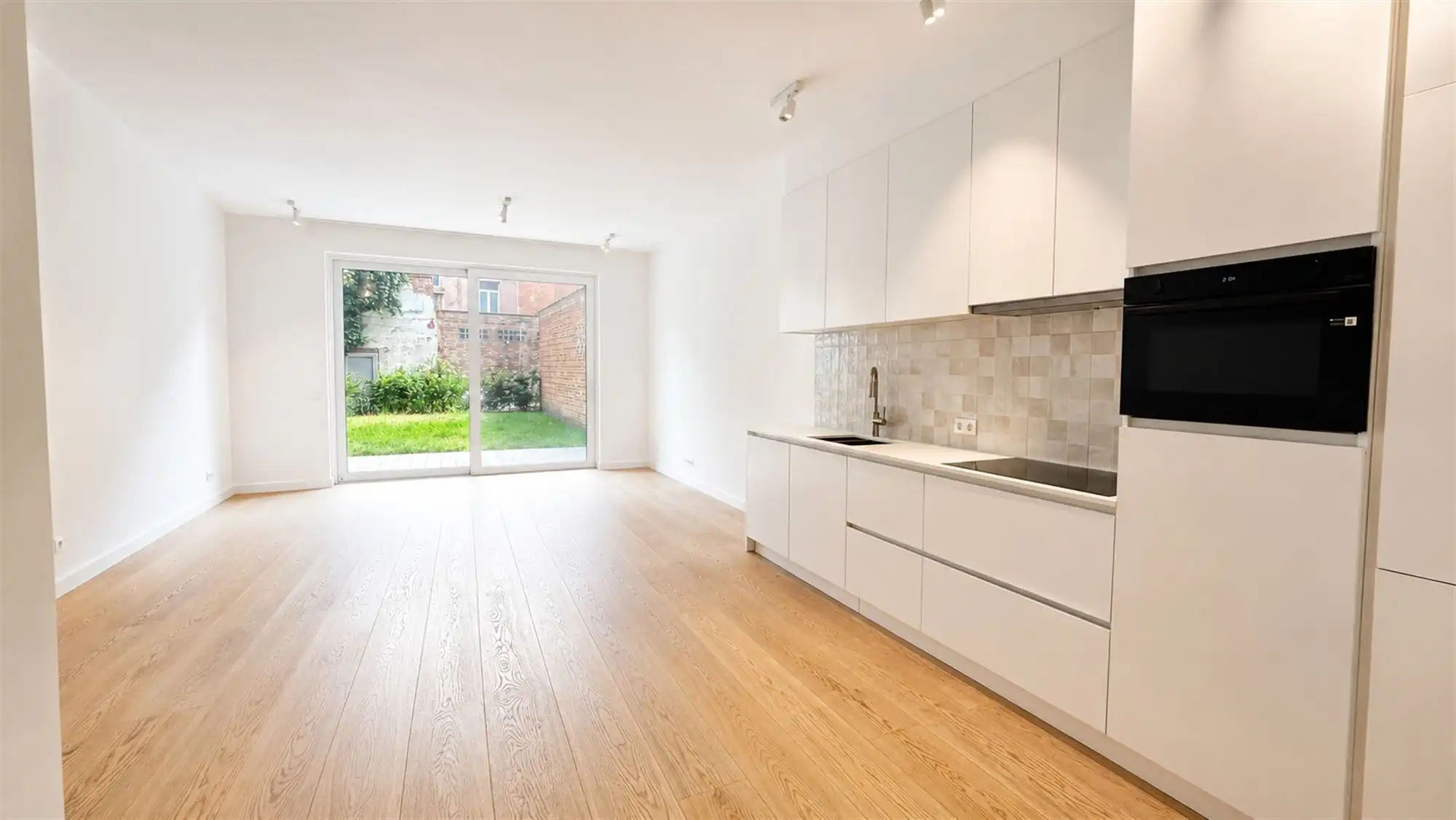 Appartement te huur Van Arteveldestraat 24/GLV - 2060 ANTWERPEN