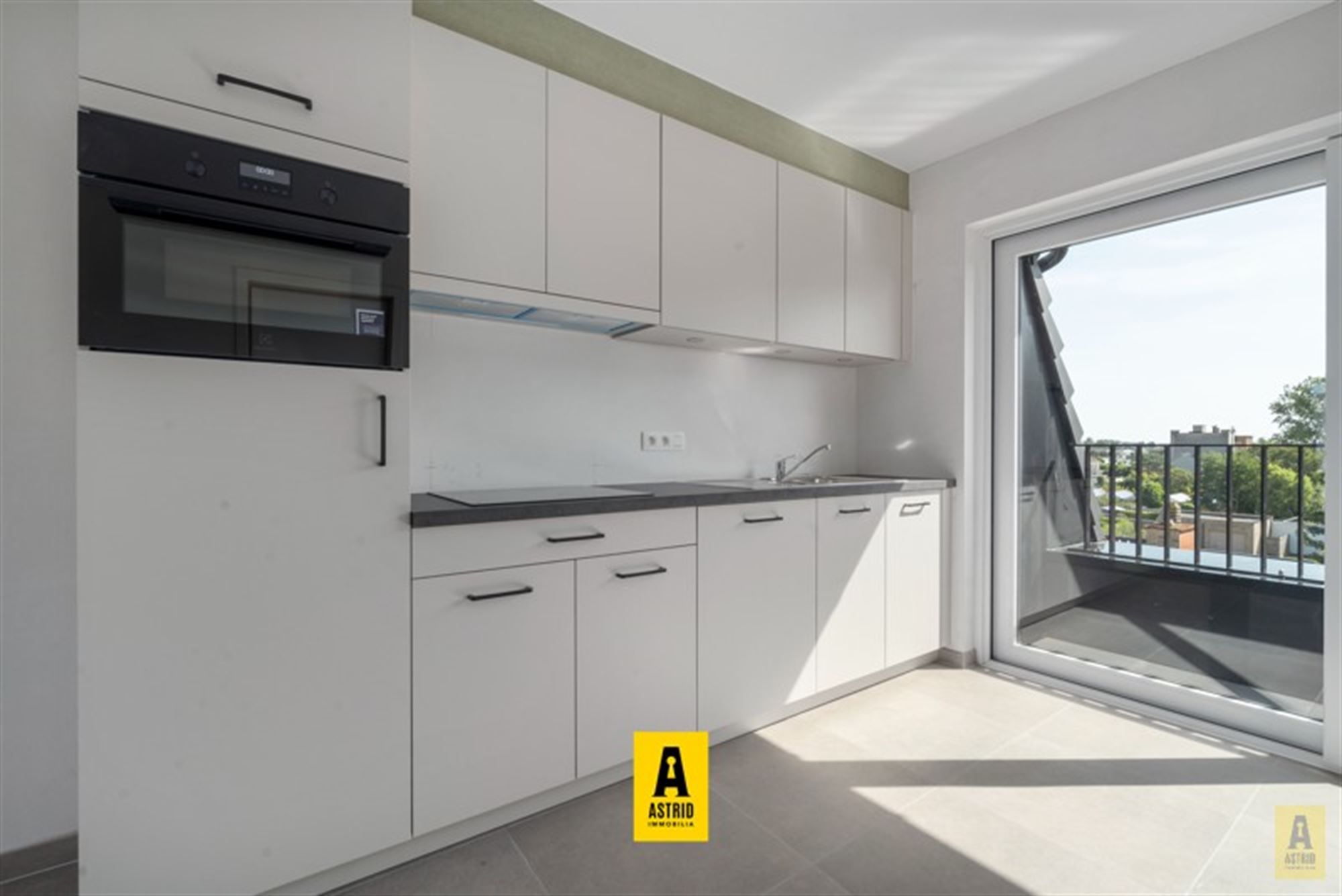 Ruim en zonnig nieuw appartement met mooie terrassen vlakbij zee! foto 13