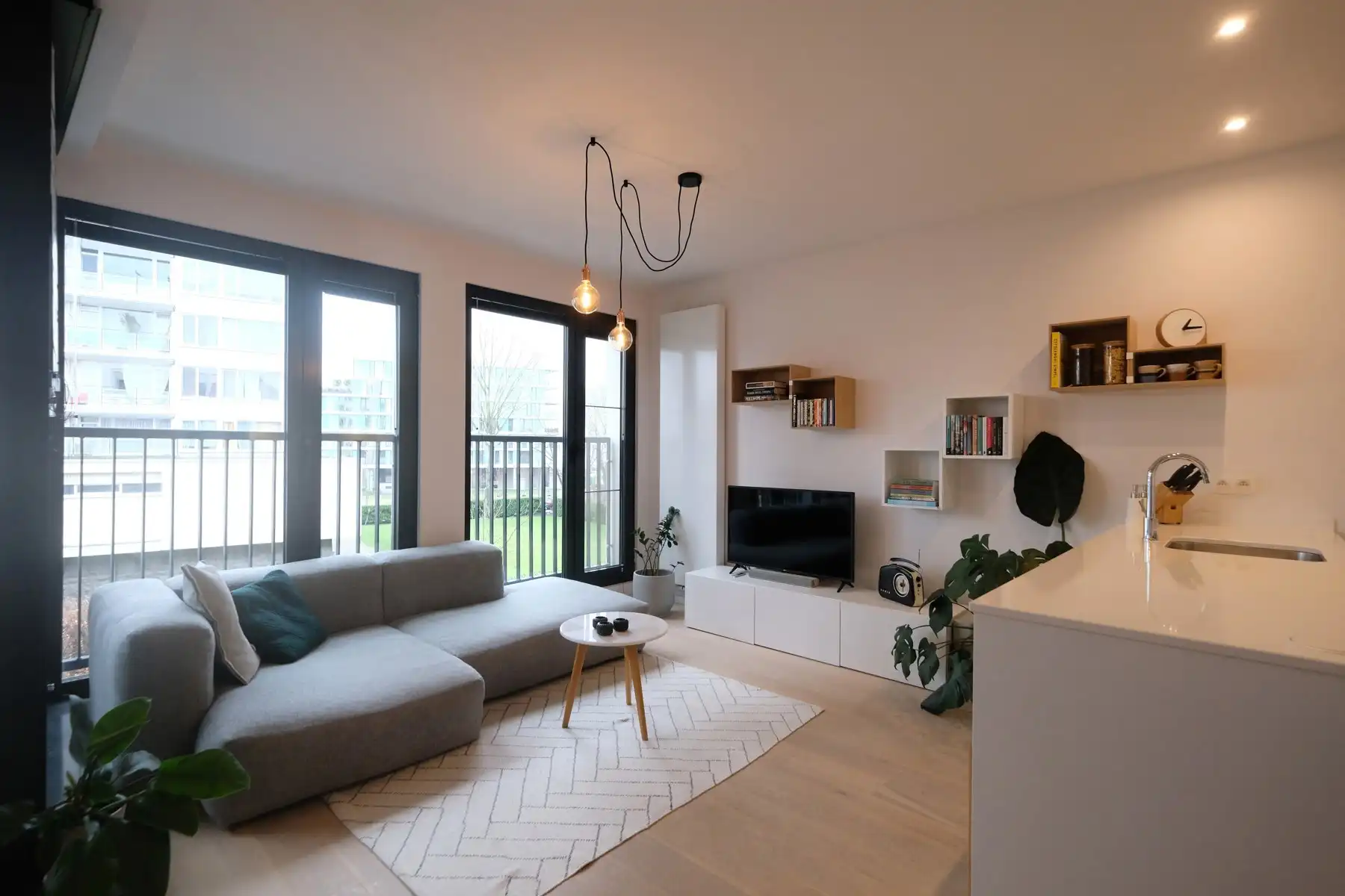 Lichtrijk appartement met zicht op de Schelde foto 3