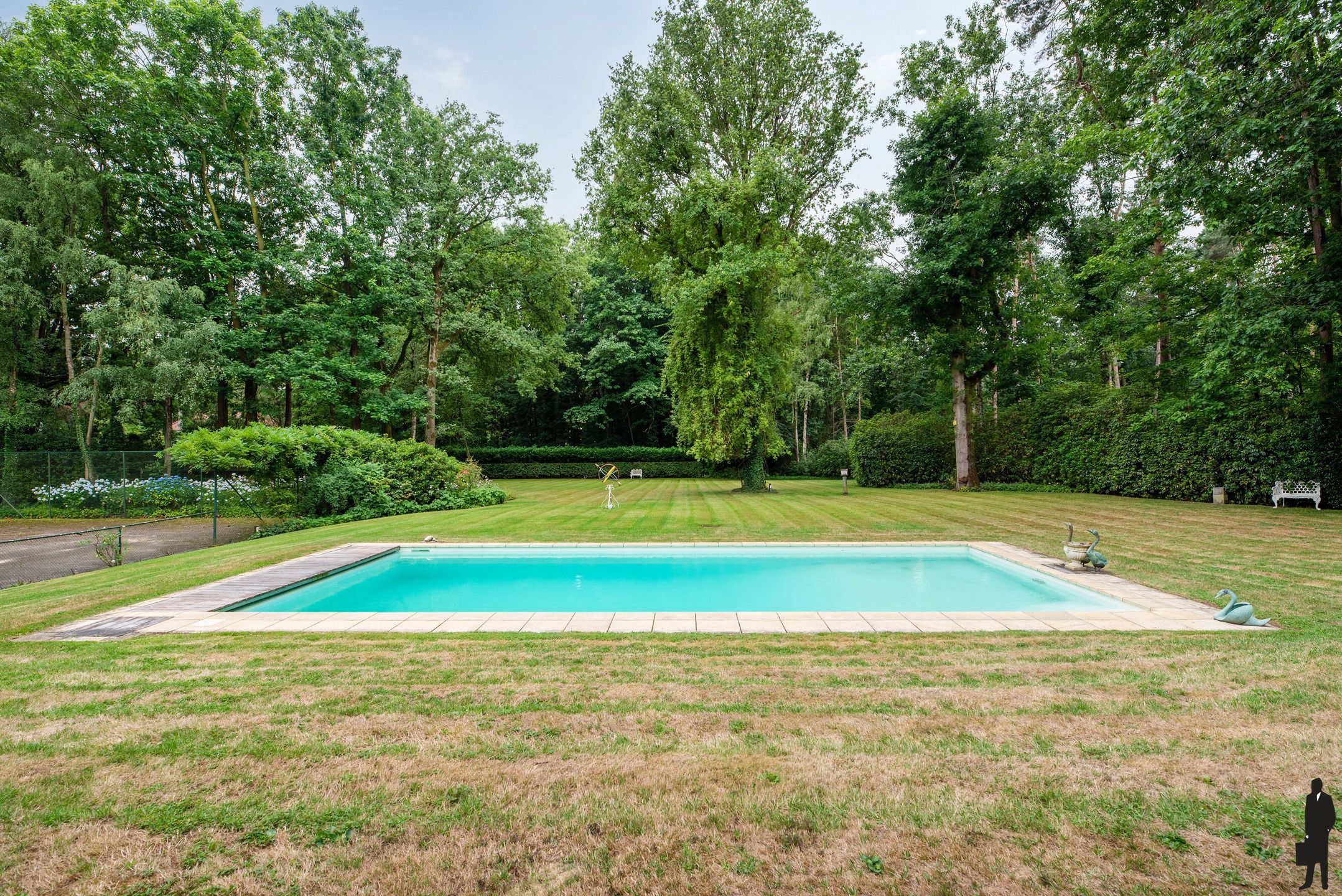 Op absolute toplocatie gelegen villa! foto 31