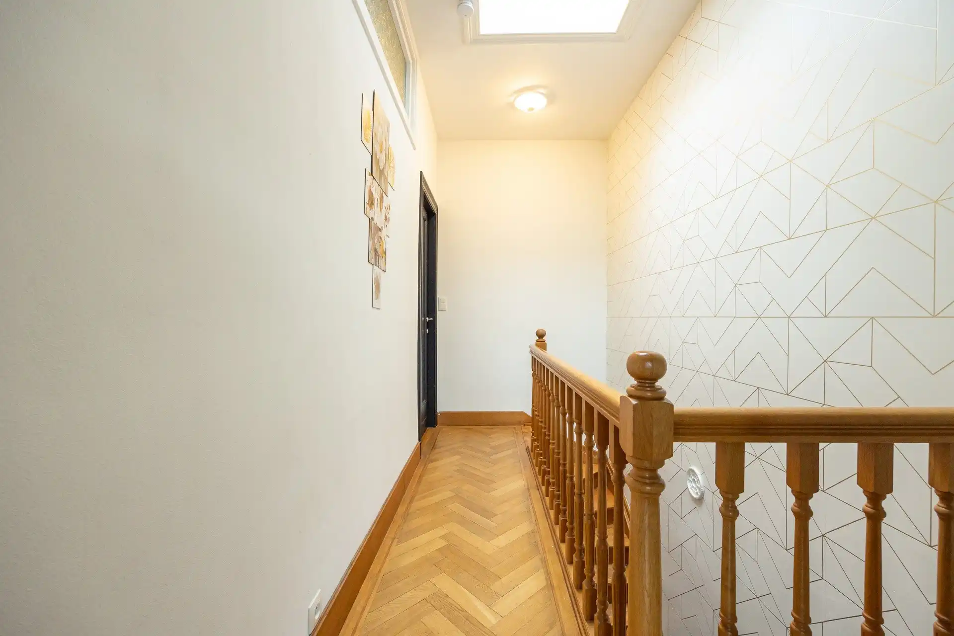 Ruime, instapklare gezinswoning met authentieke elementen in Berchem foto 22