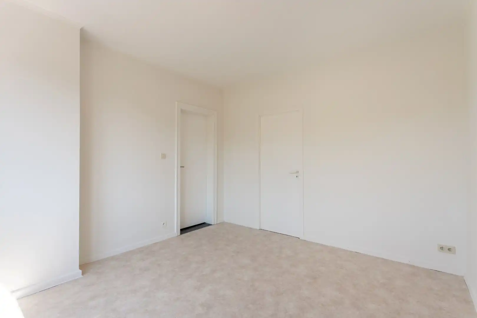 Instapklaar appartement met 3 slpk te Dilbeek foto 13
