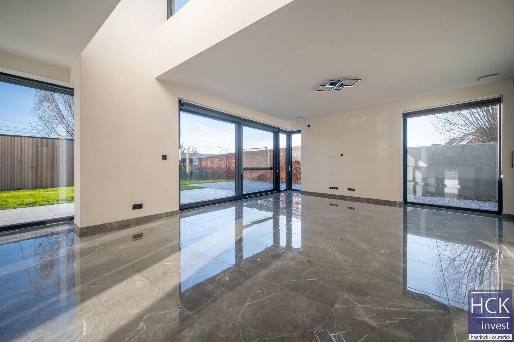 ZULTE - Uitzonderlijk ruime nieuwbouwwoning met high-end afwerking! foto 9