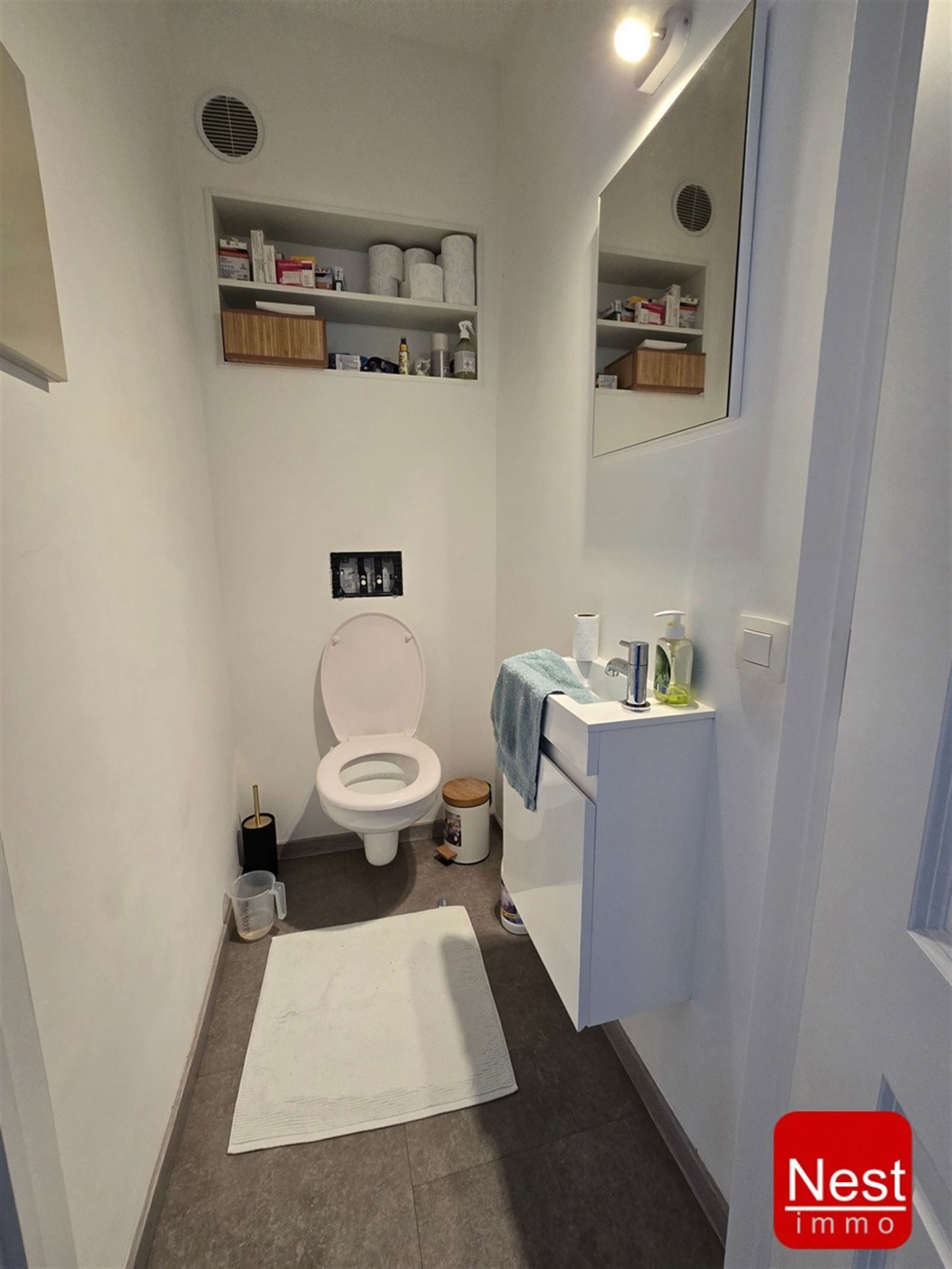 Drie opbrensgtgebouwen foto 24