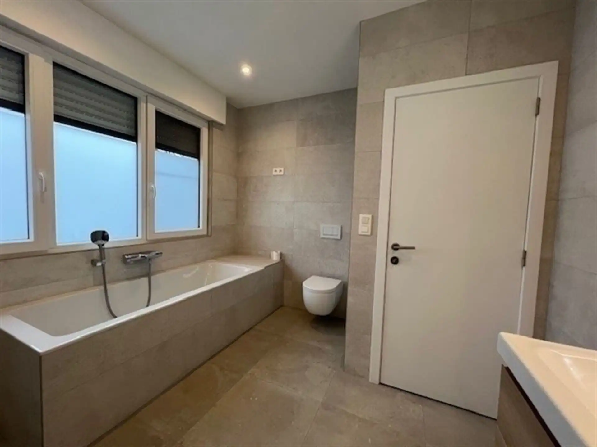 Instapklare alleenstaande woning met grote tuin in hartje Breendonk! foto 22