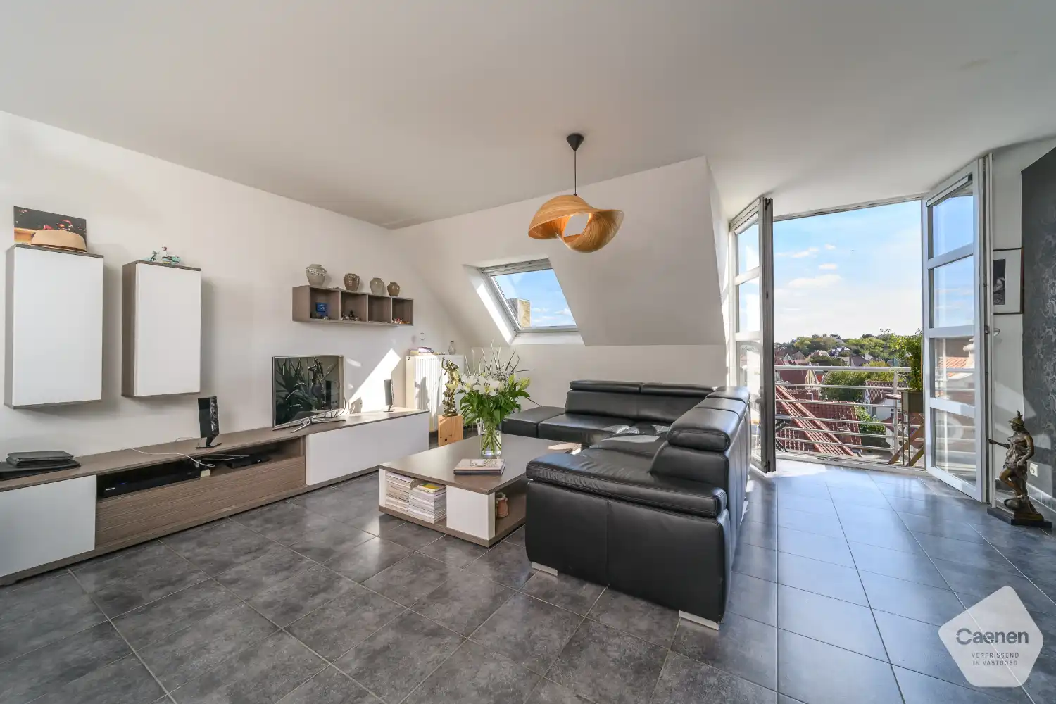 Zongericht en energiezuinig Dakappartement met uitzicht over de Dumontwijk – De Panne foto {{pictureIndex}}