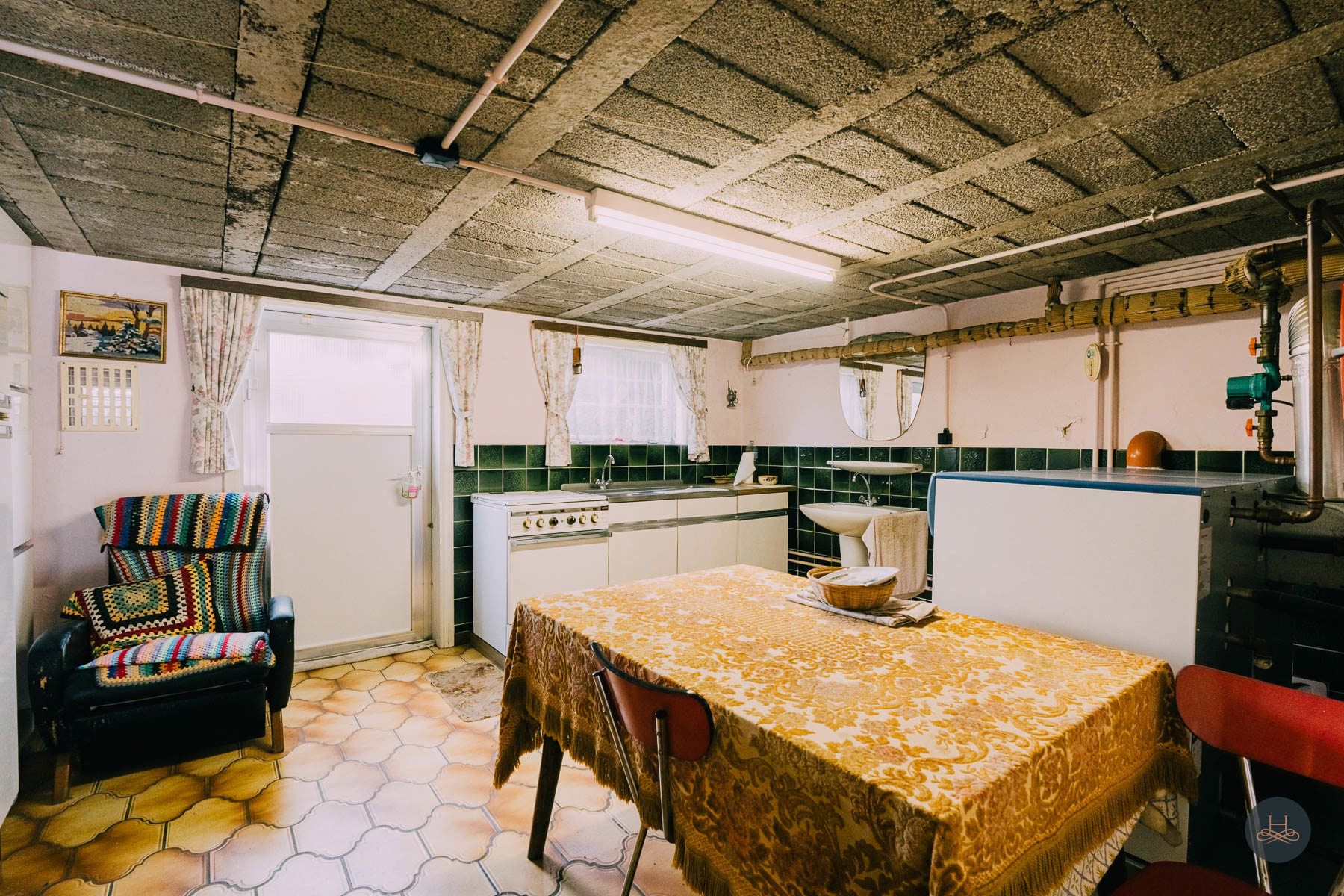 Rustig gelegen woning met kelderverdieping, garage en tuin foto 25