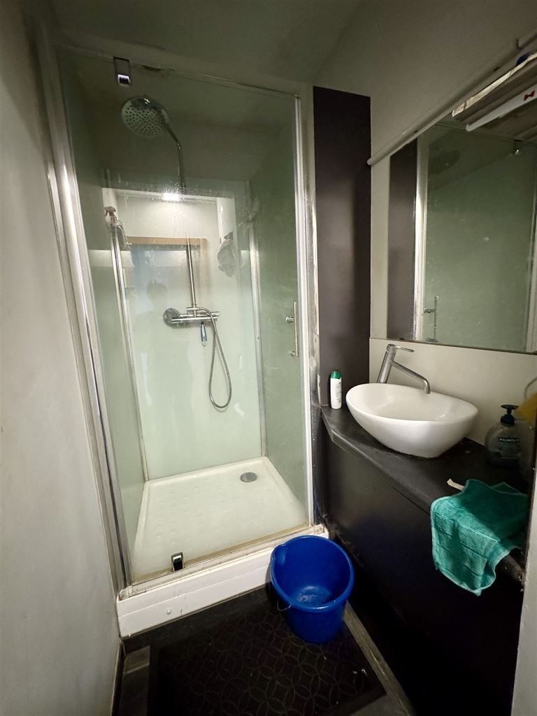 Appartementsgebouw foto 7