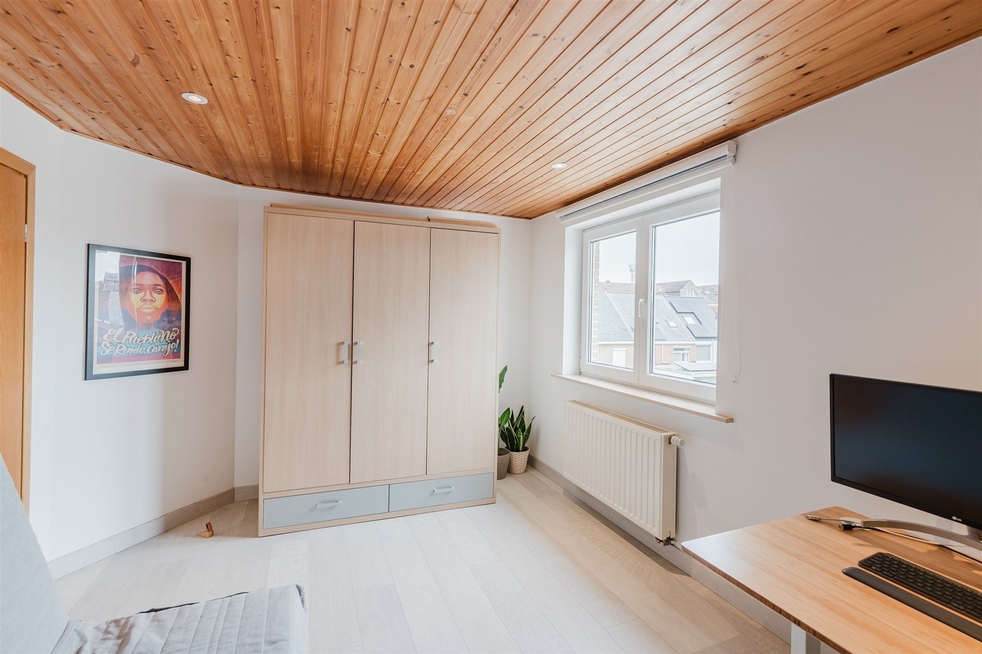Fijn instap-klaar twee slaapkamer appartement in Wetteren centrum foto 18