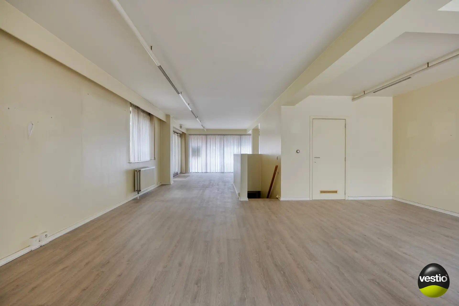 Kantoorruimte van privatieve kelder - 100 m² foto 7