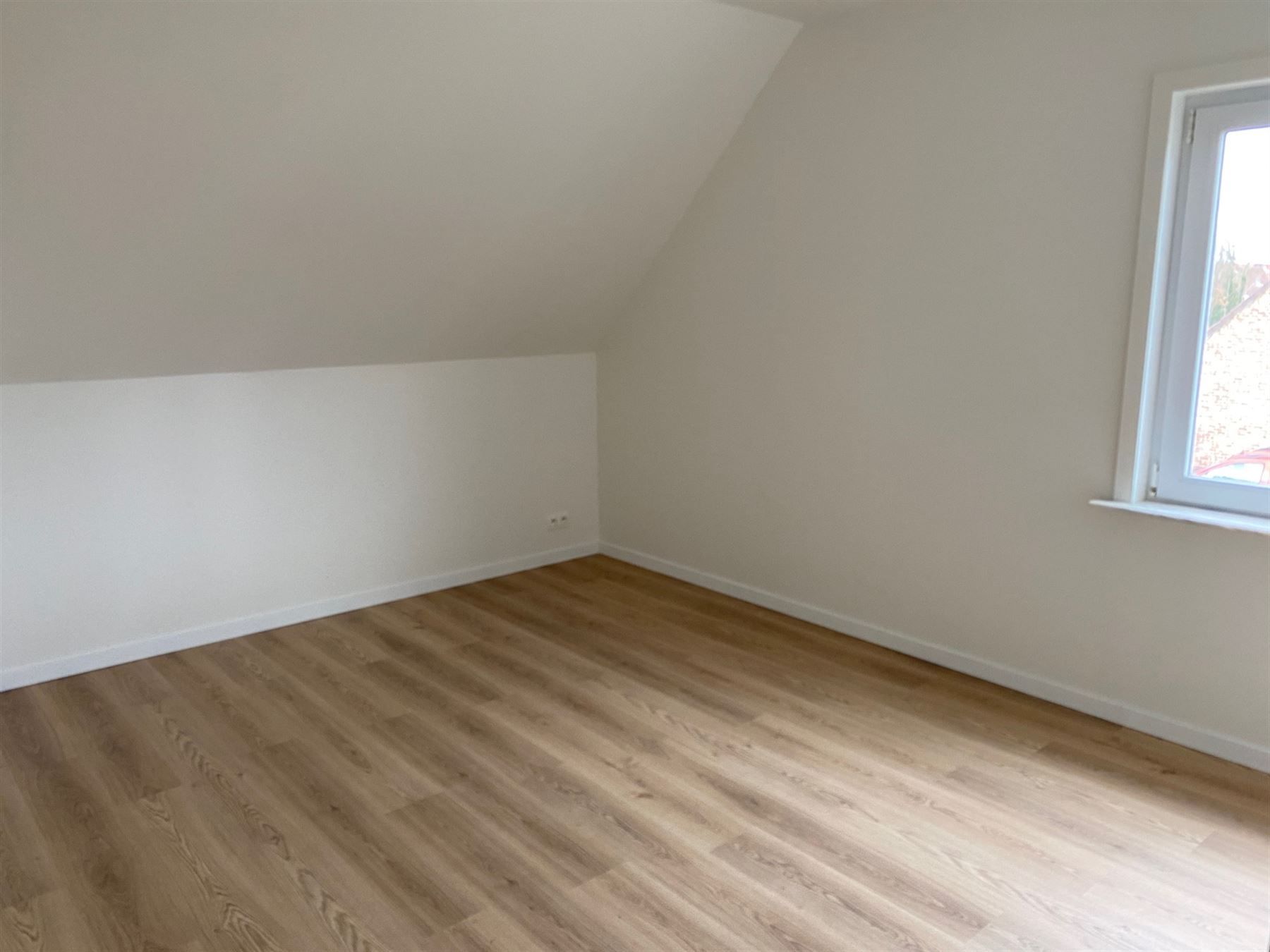 Ruime, comfortabele villa met aangename tuin foto 13