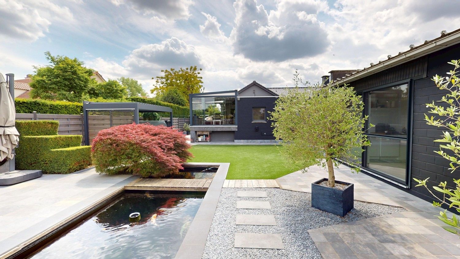 Gerenoveerde woning met bijgebouw en prachtige tuin – Ideaal voor rustzoekers of ondernemers! foto 17