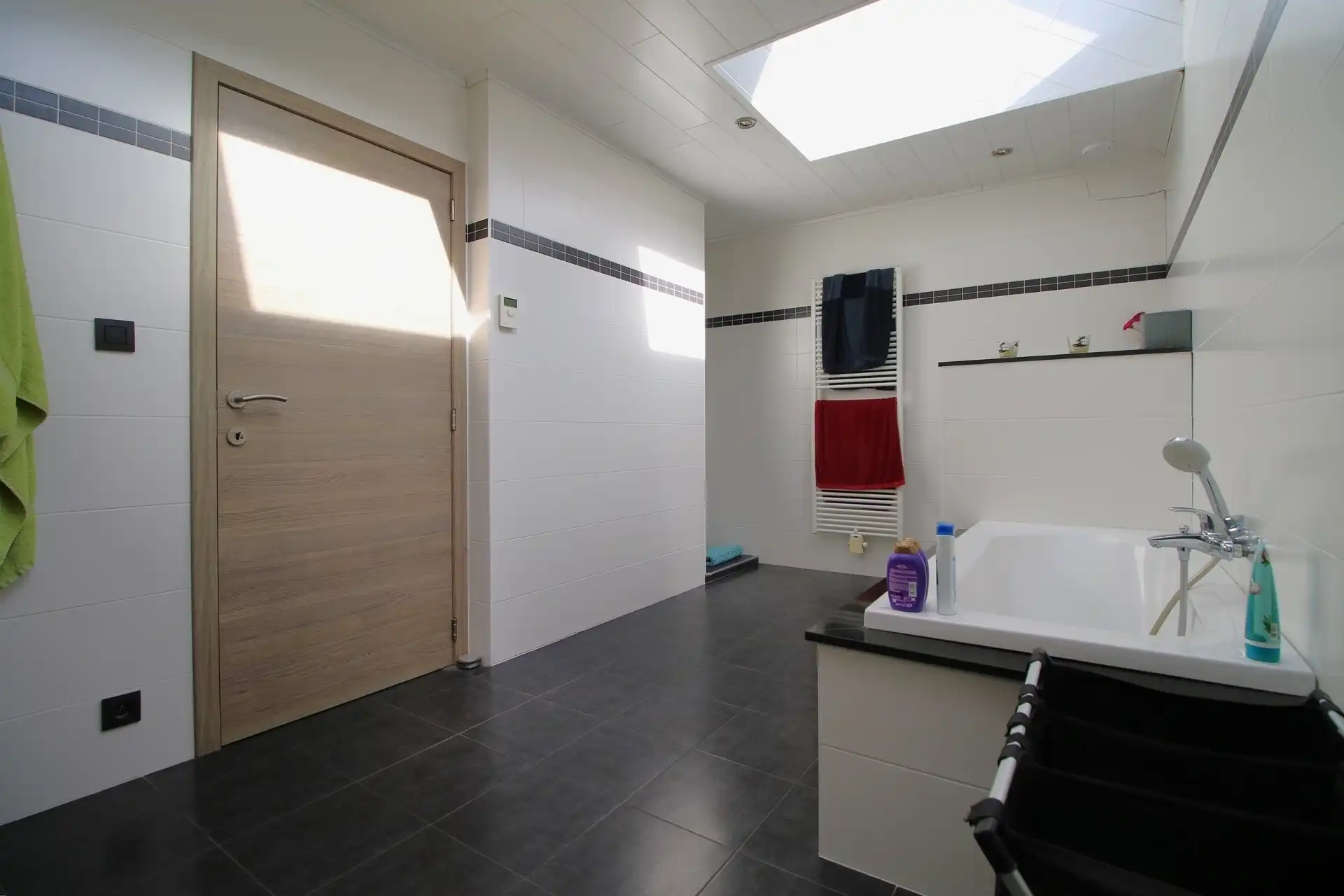Grote instapklare woning (333m²),  landelijke ligging  foto 16