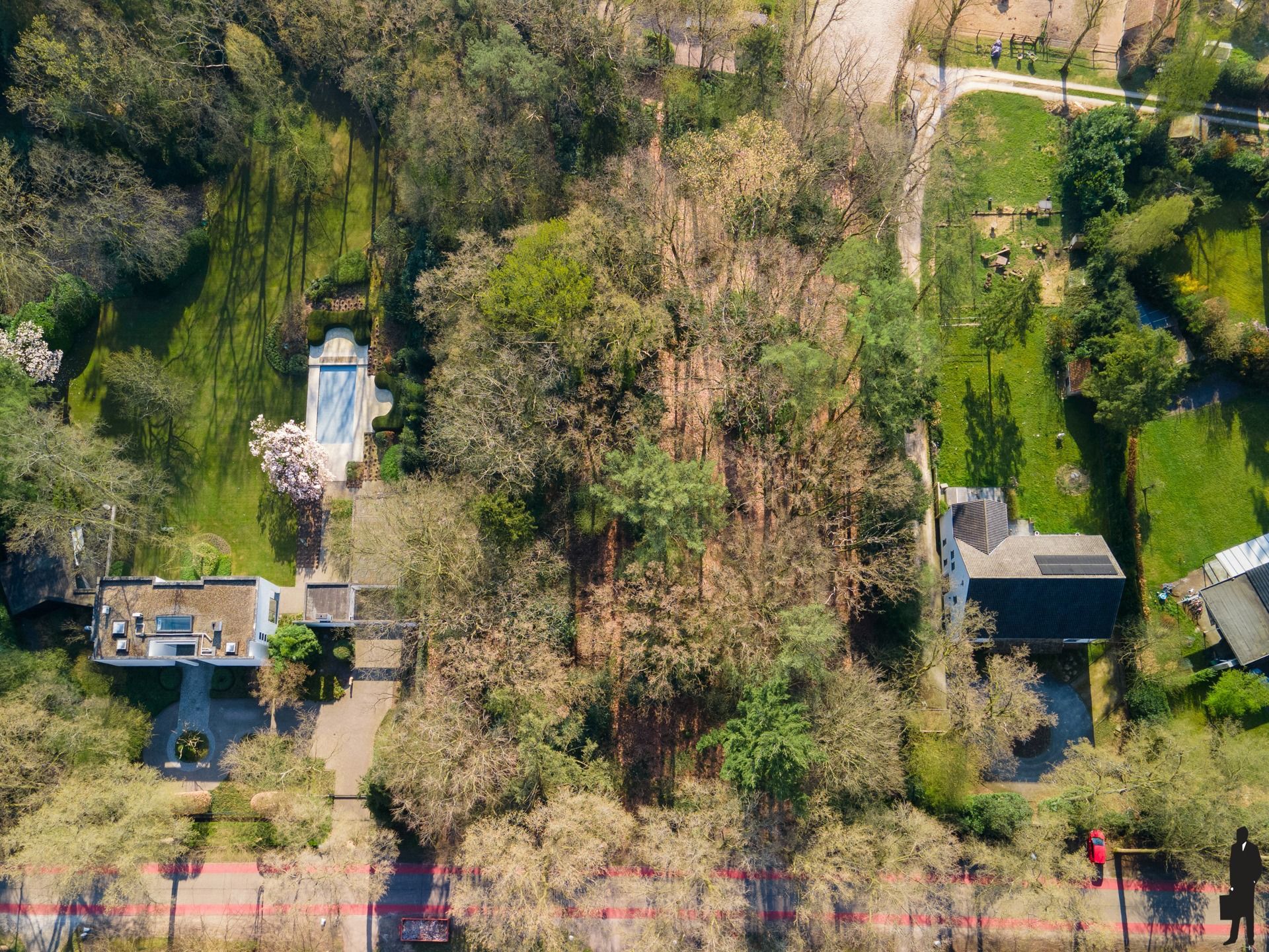 Gunstig gelegen bouwperceel van ca. 3.105m² met zuid-oost oriëntatie foto 8