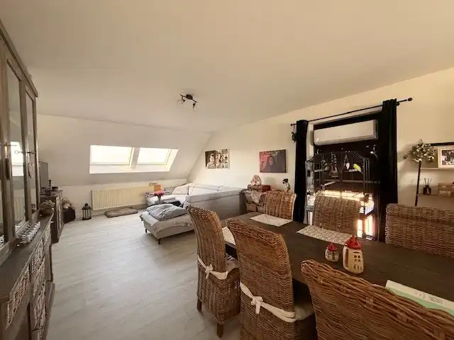 Duplex appartement met 2 slaapkamers, terras en autostandplaats te Dilsen-Stokkem foto 6