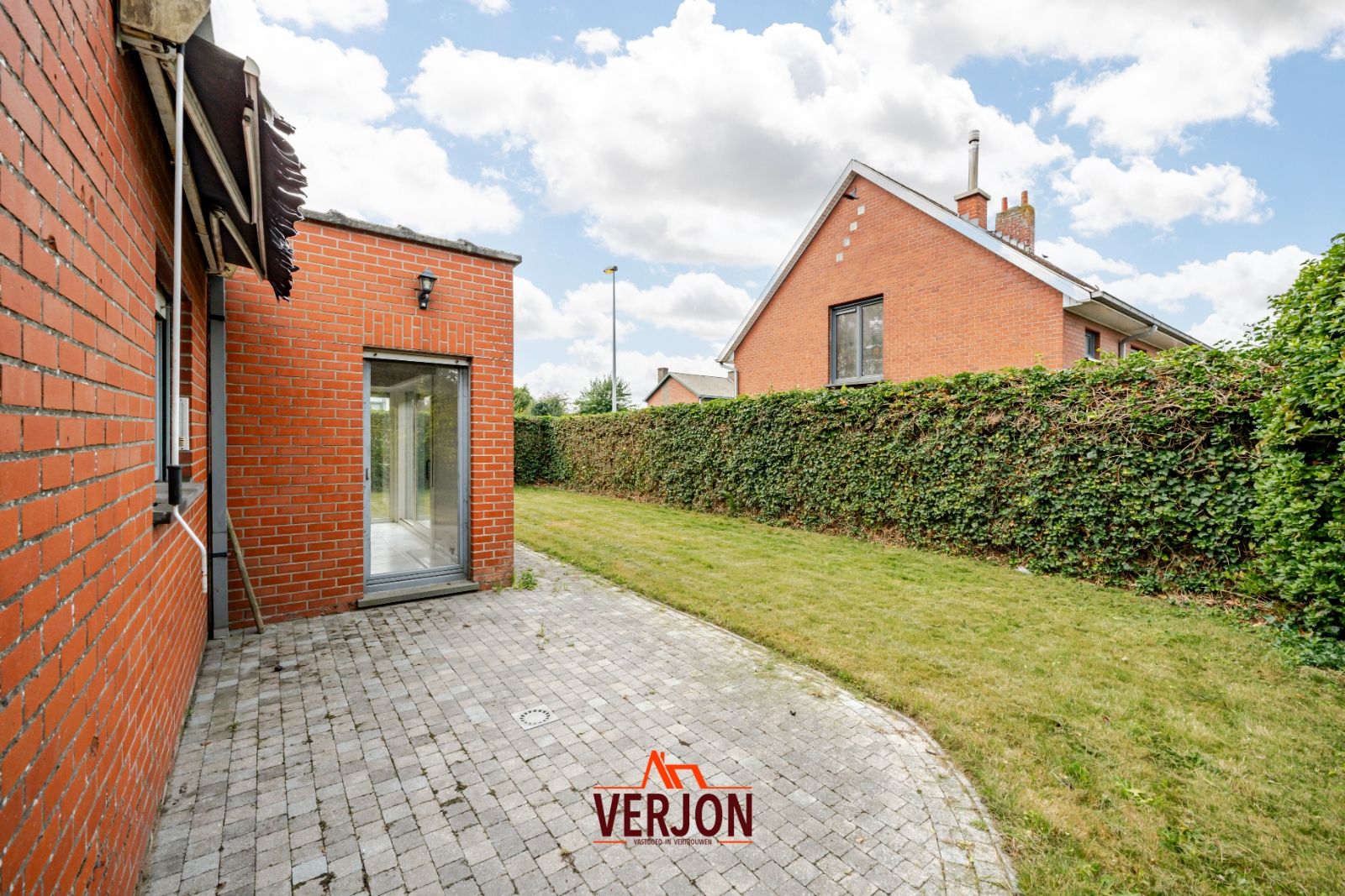 Kijkdag zaterdag 18/10 tussen 10.30 en 11.30 uur! Woning met tuin en garage in het centrum van Ardooie! foto 19