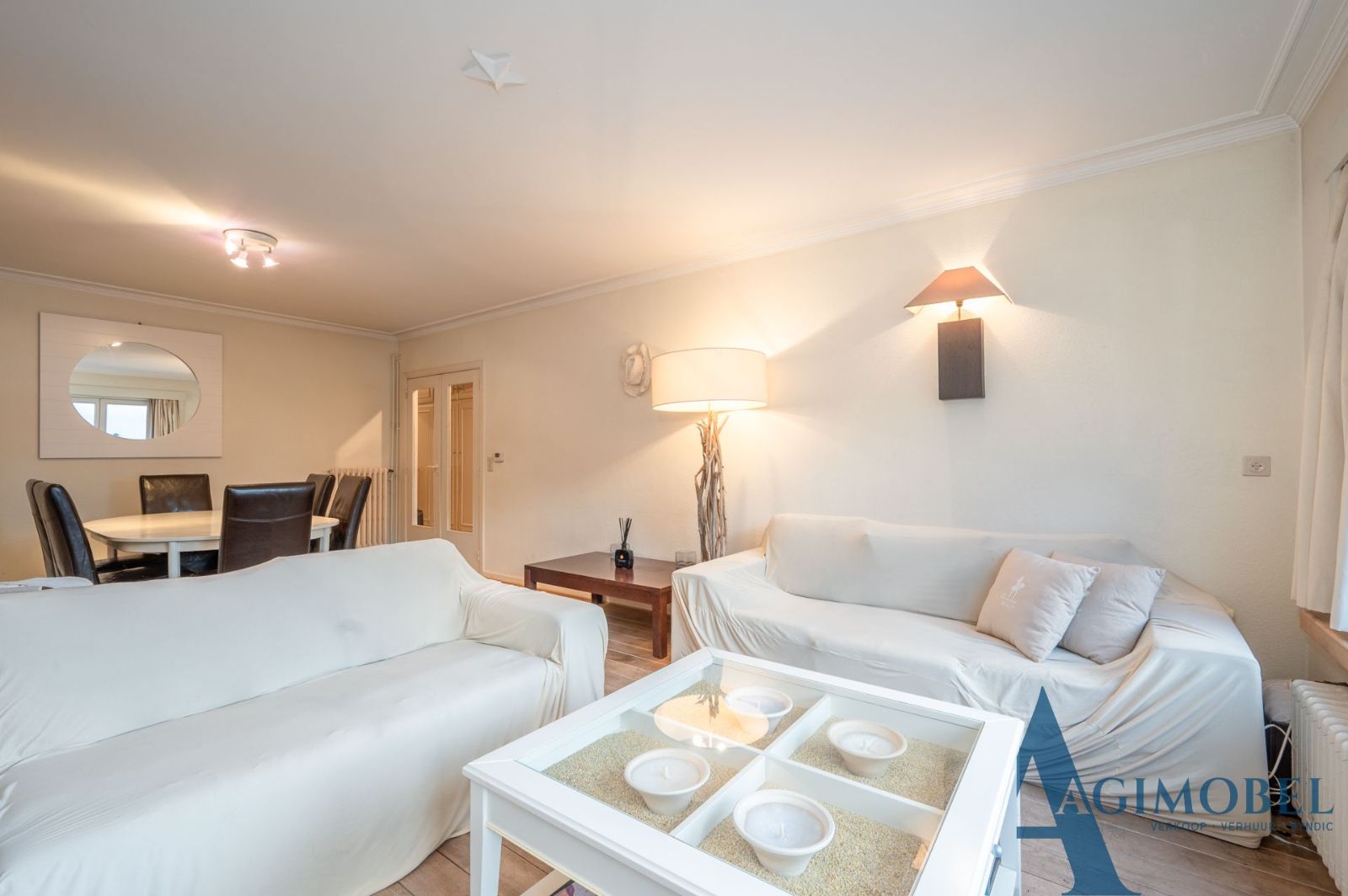 Ruim 2-Slaapkamer Appartement nabij Zeedijk & Shopping hart van Knokke foto 3