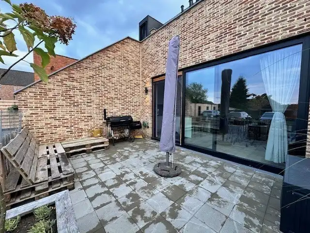 Hoogwaardig afgewerkt nieuwbouw gelijkvloers BEN-appartement met 2 slaapkamers, gelegen op het dorpsplein van Tongerlo. foto 13