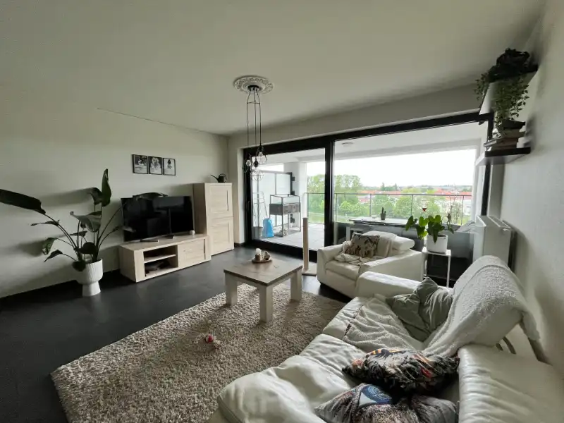 Appartement aan het water met zicht op de vaart inclusief garage foto 4
