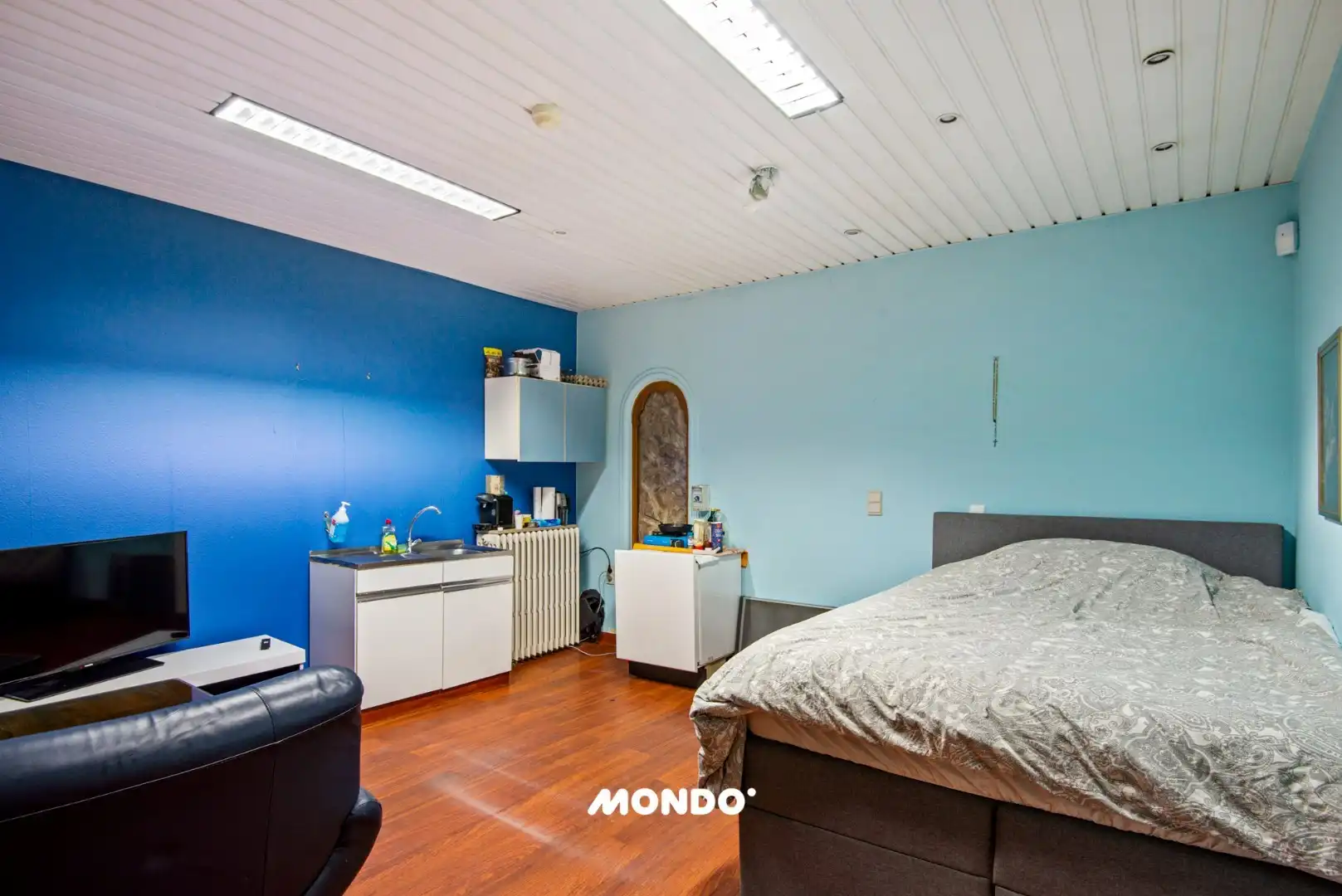 Commercieel gelegen opbrengsteigendom met handelsgelijkvloers, appartement en studio in het centrum van Willebroek! foto 25