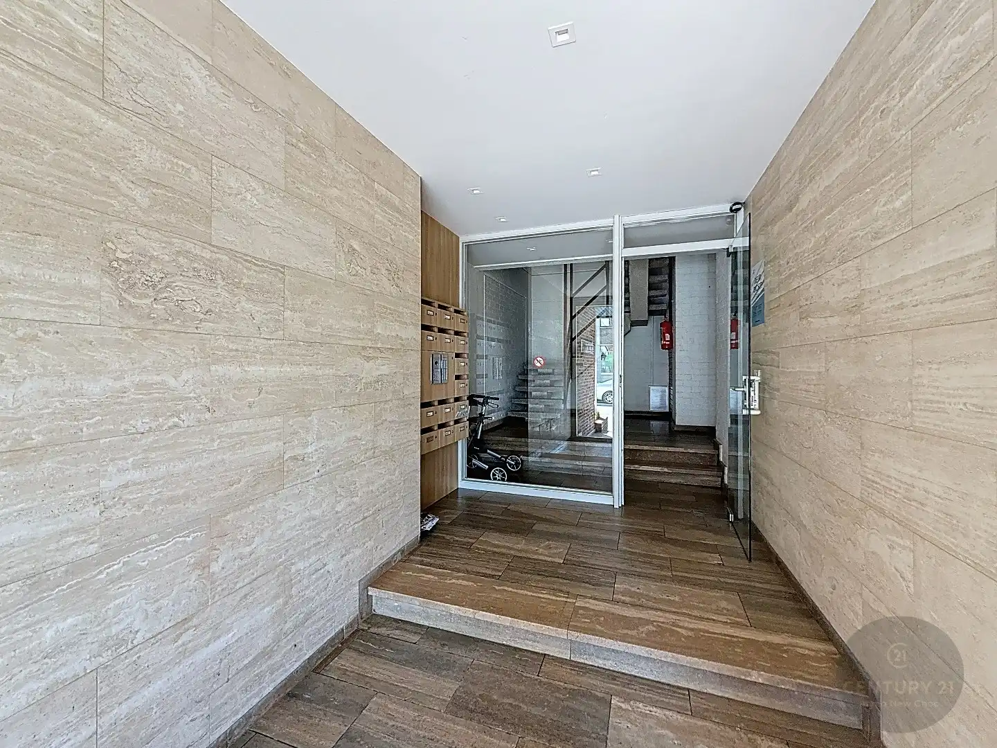 PENTHOUSE met prachtig terras!  foto 18