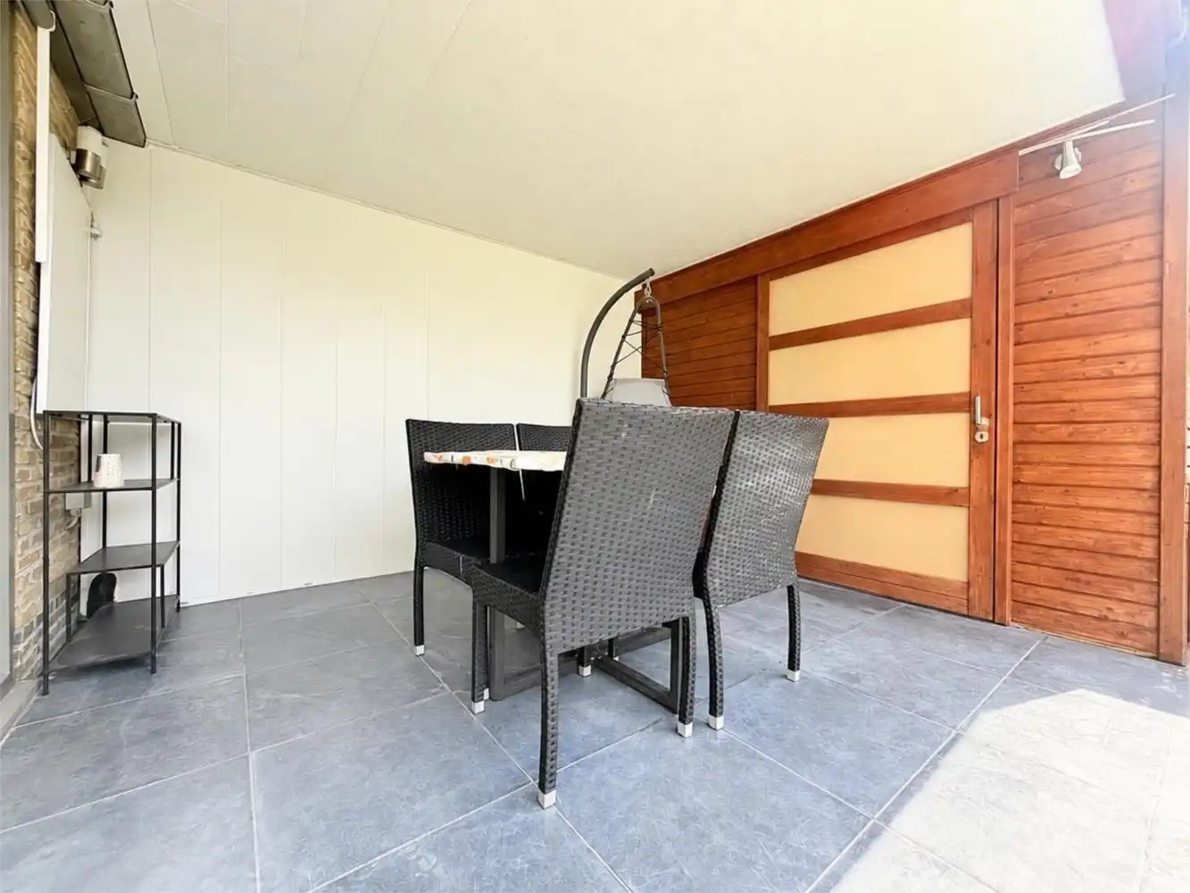 Alleenstaande woning met handelsruimte foto 18
