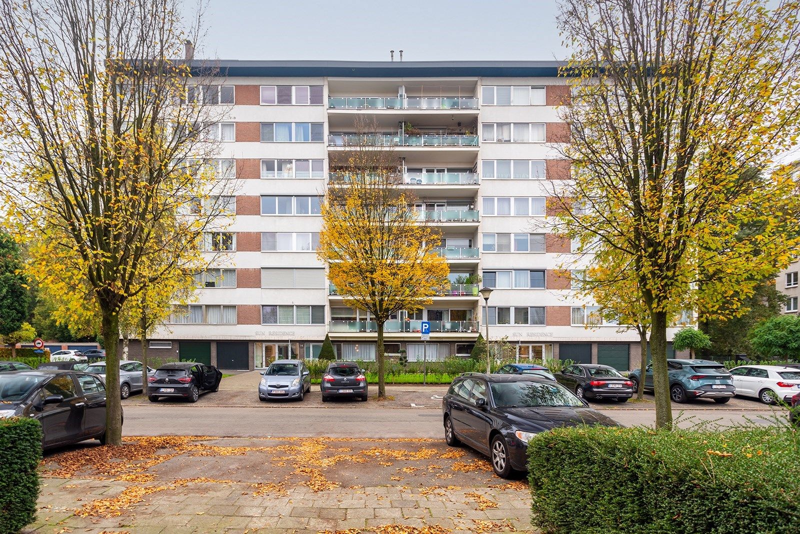 Op te frissen app met parkzicht, 2 slpks, terras en parking foto 19
