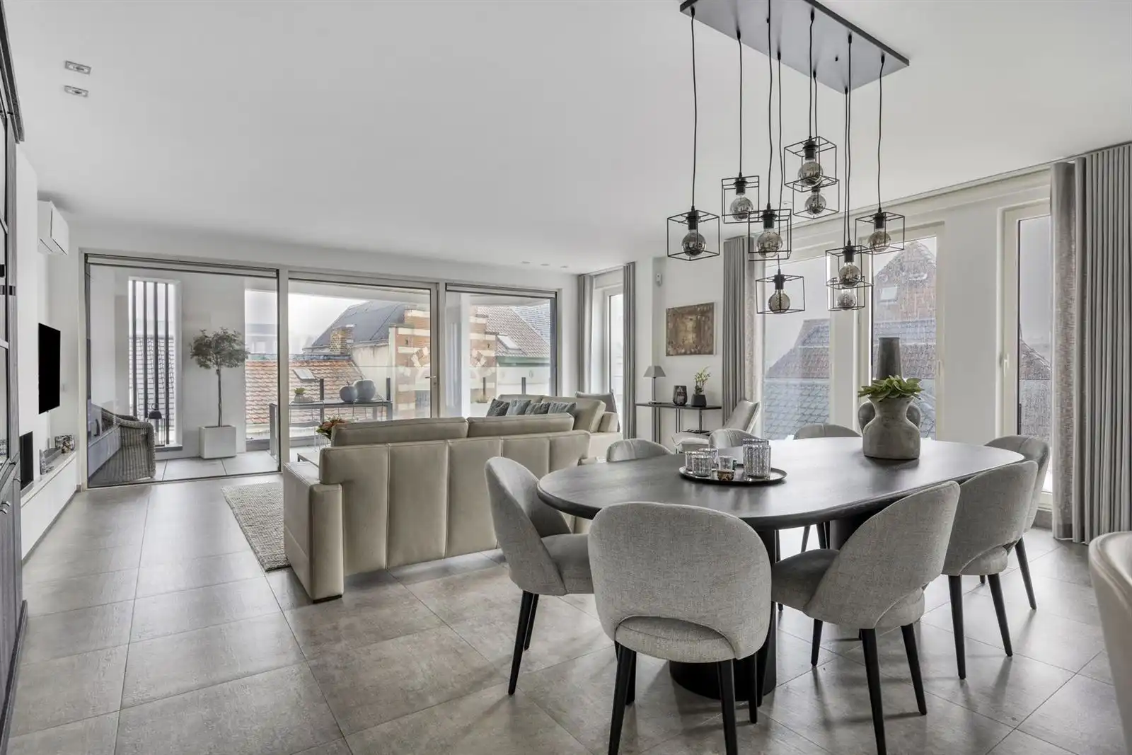 Appartement met 3 slaapkamers en terras  foto 8