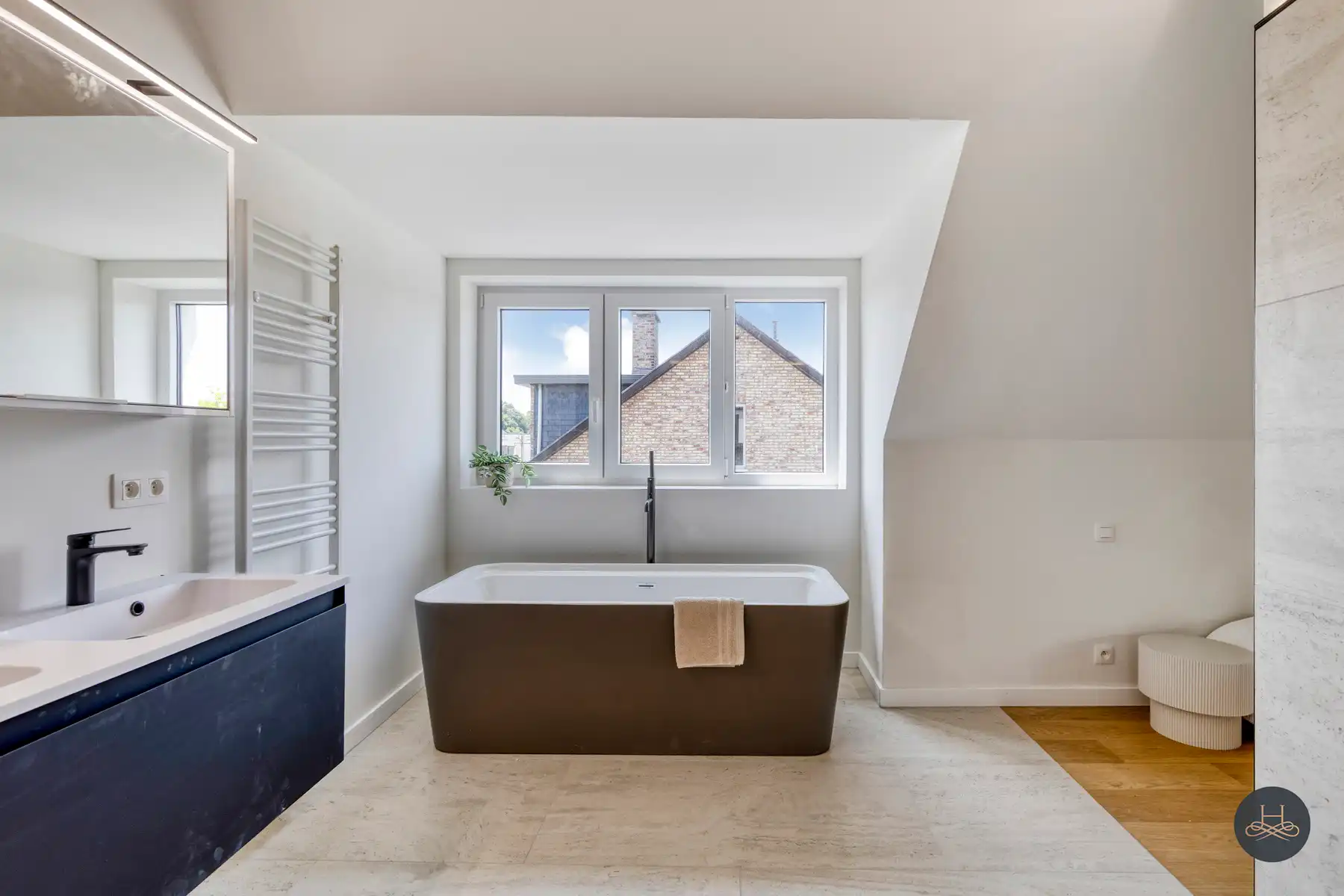 Kwalitatief afgewerkte penthouse tegenover Bloso-domein foto 17