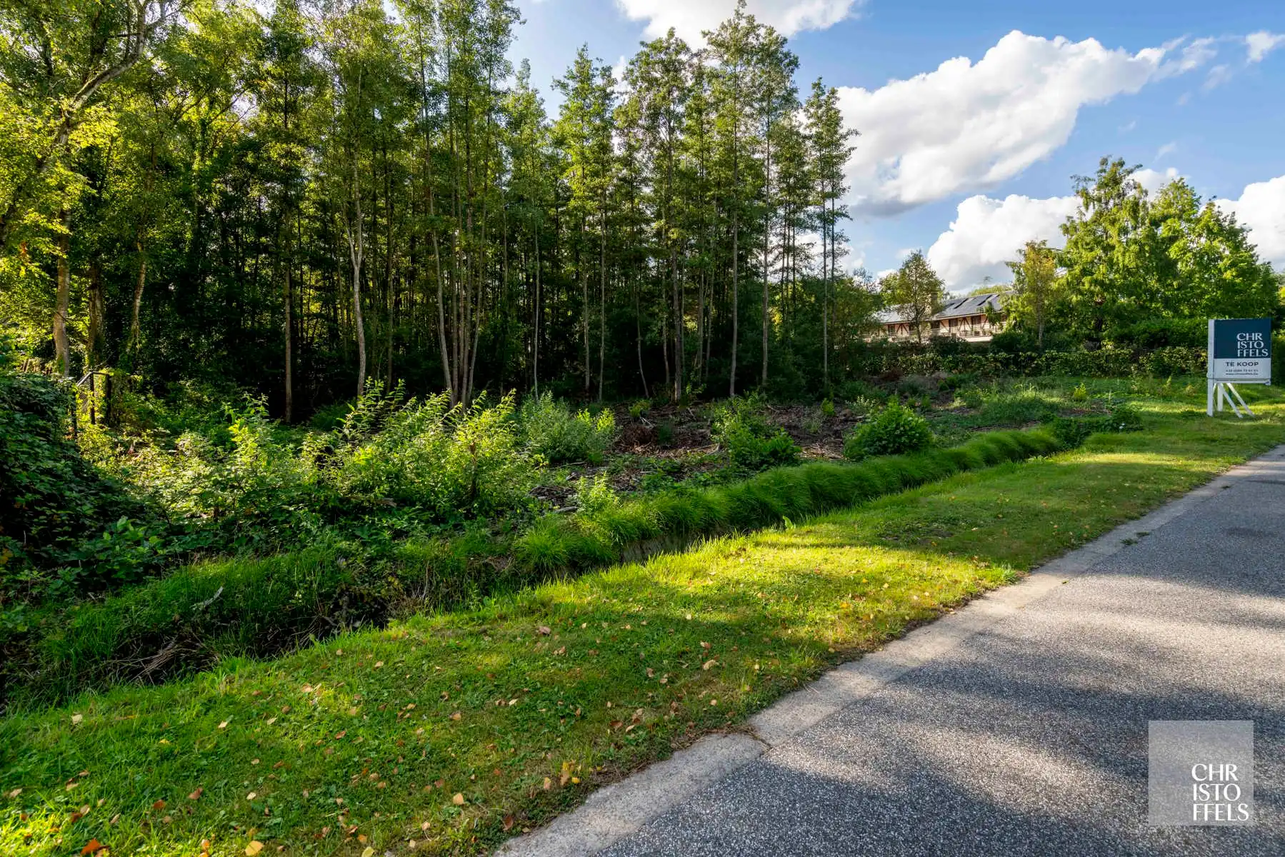 Residentieel gelegen villabouwkavel van 2.721 m²! foto 5