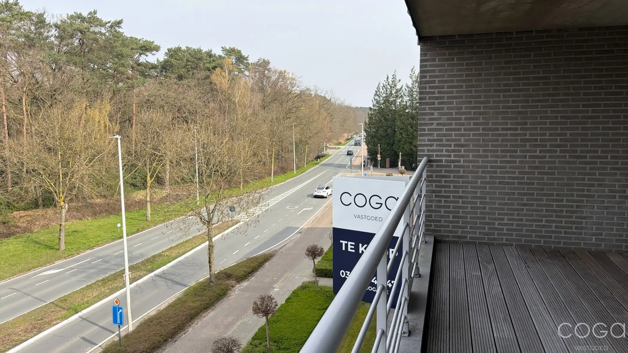 Centraal gelegen appartement met lift foto 10
